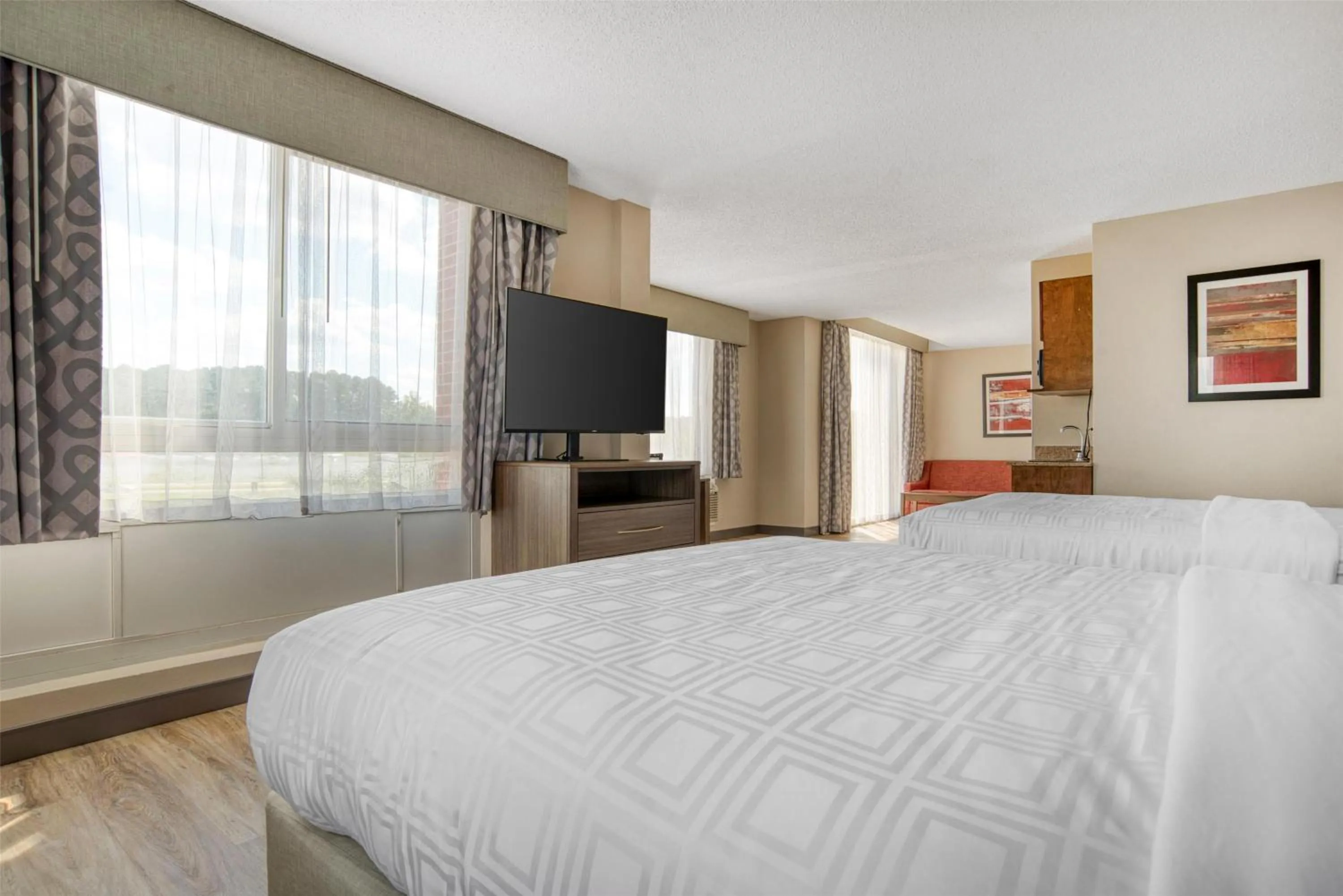 Bedroom, Bed in Best Western Plus Philadelphia-Choctaw Hotel and Suites