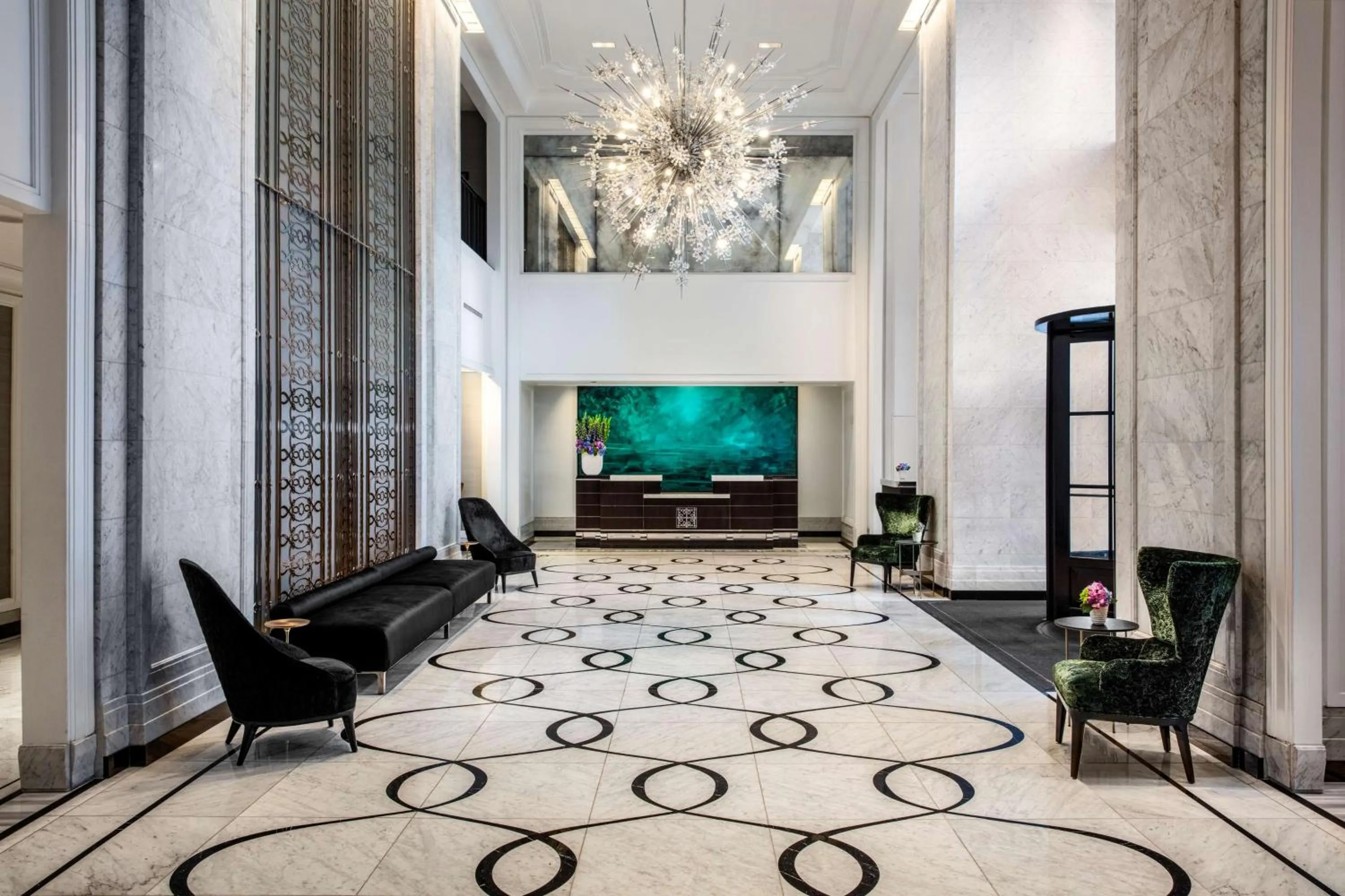 Lobby or reception in Waldorf Astoria Chicago