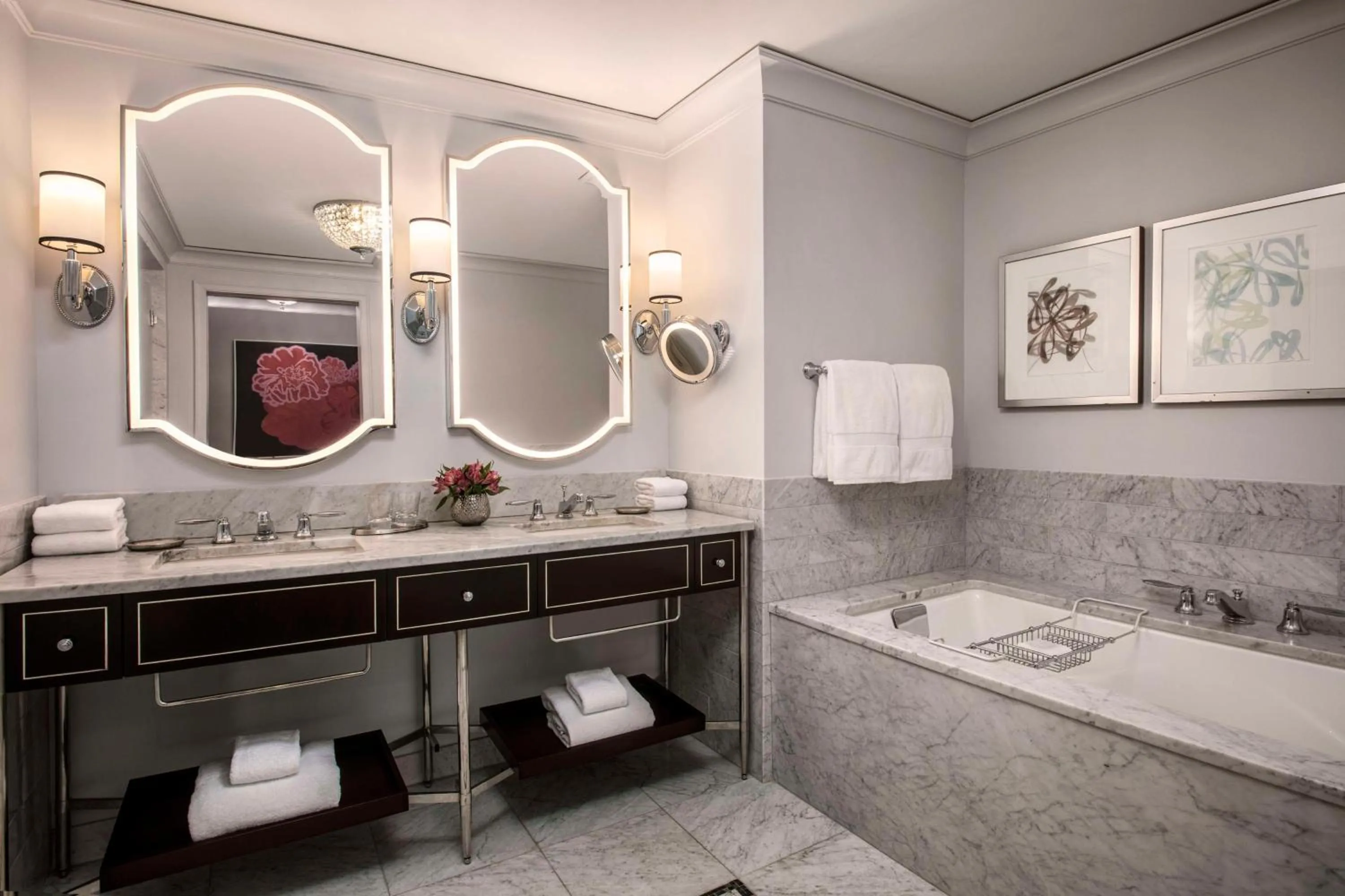 Bathroom in Waldorf Astoria Chicago