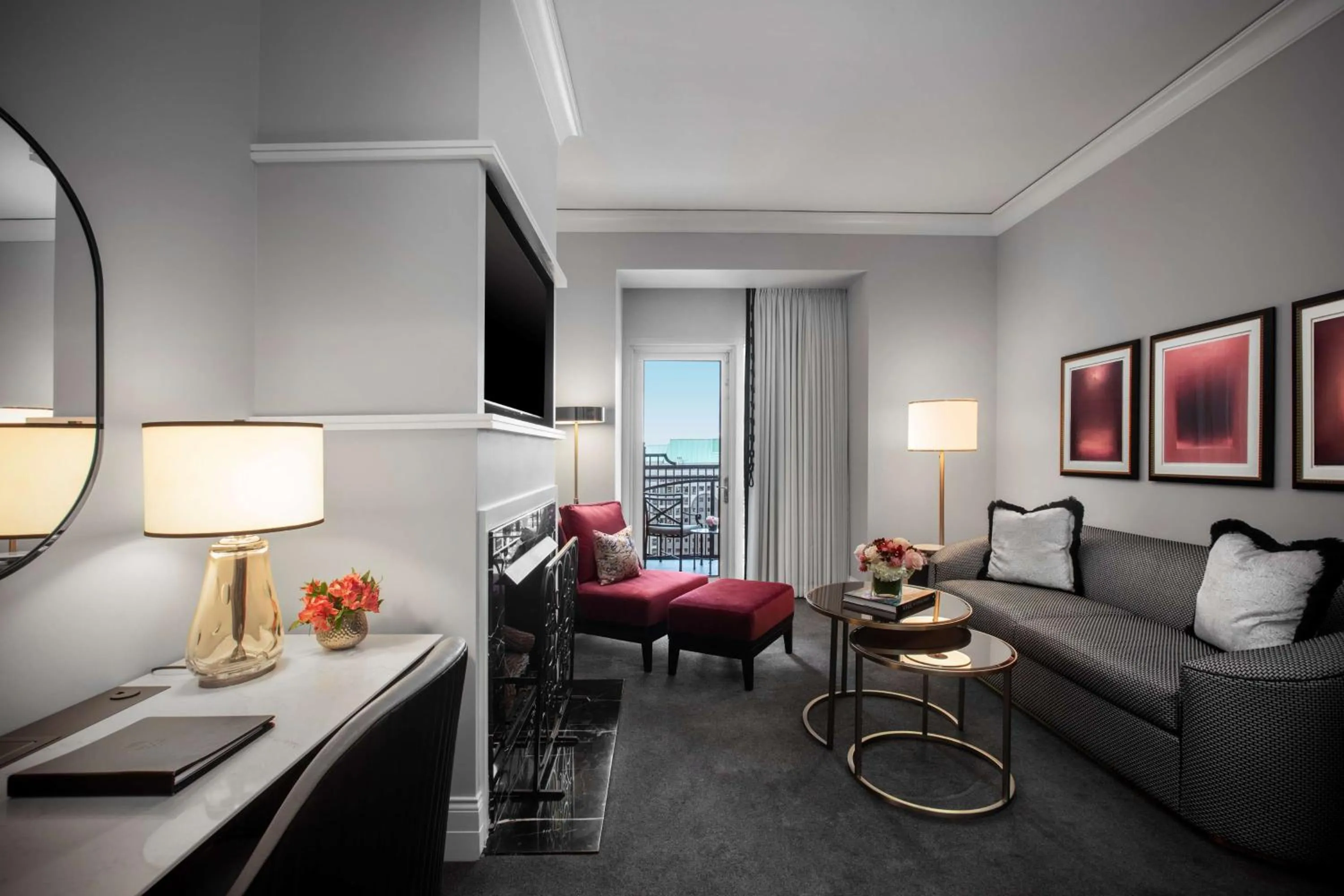 Bedroom, Bed in Waldorf Astoria Chicago