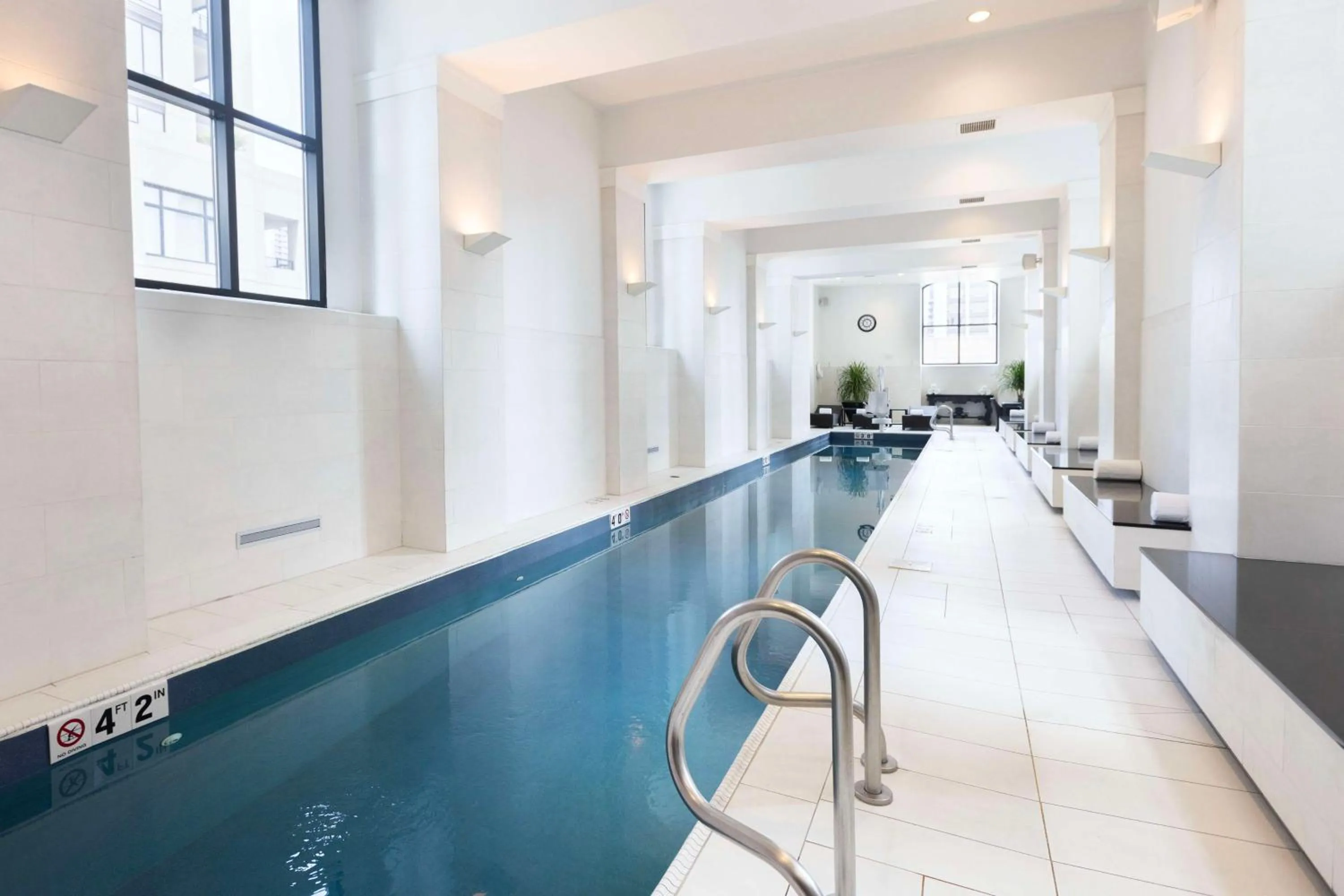 Fitness centre/facilities in Waldorf Astoria Chicago