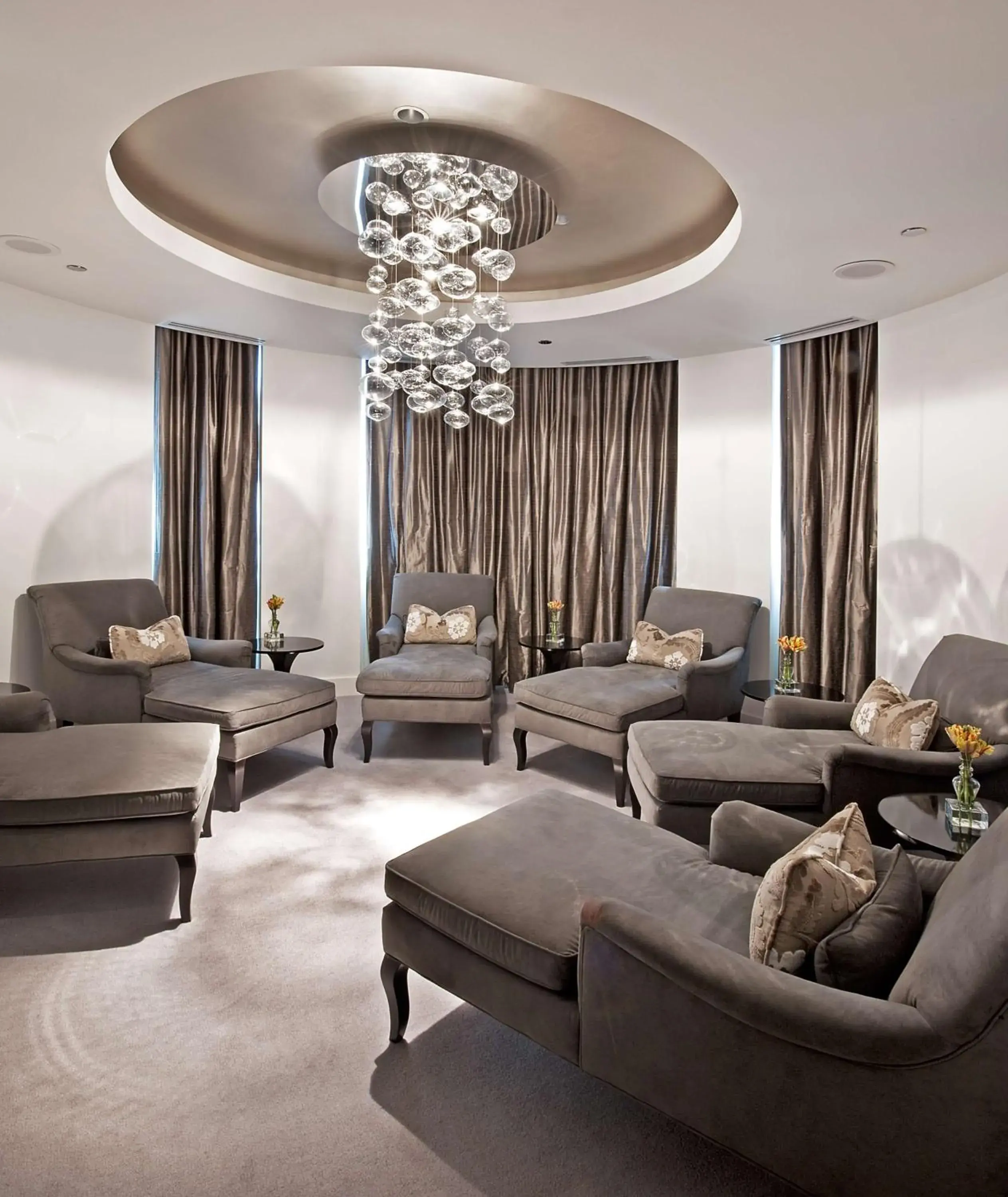 Spa and wellness centre/facilities in Waldorf Astoria Chicago Spa and wellness centre/facilities in Waldorf Astoria Chicago