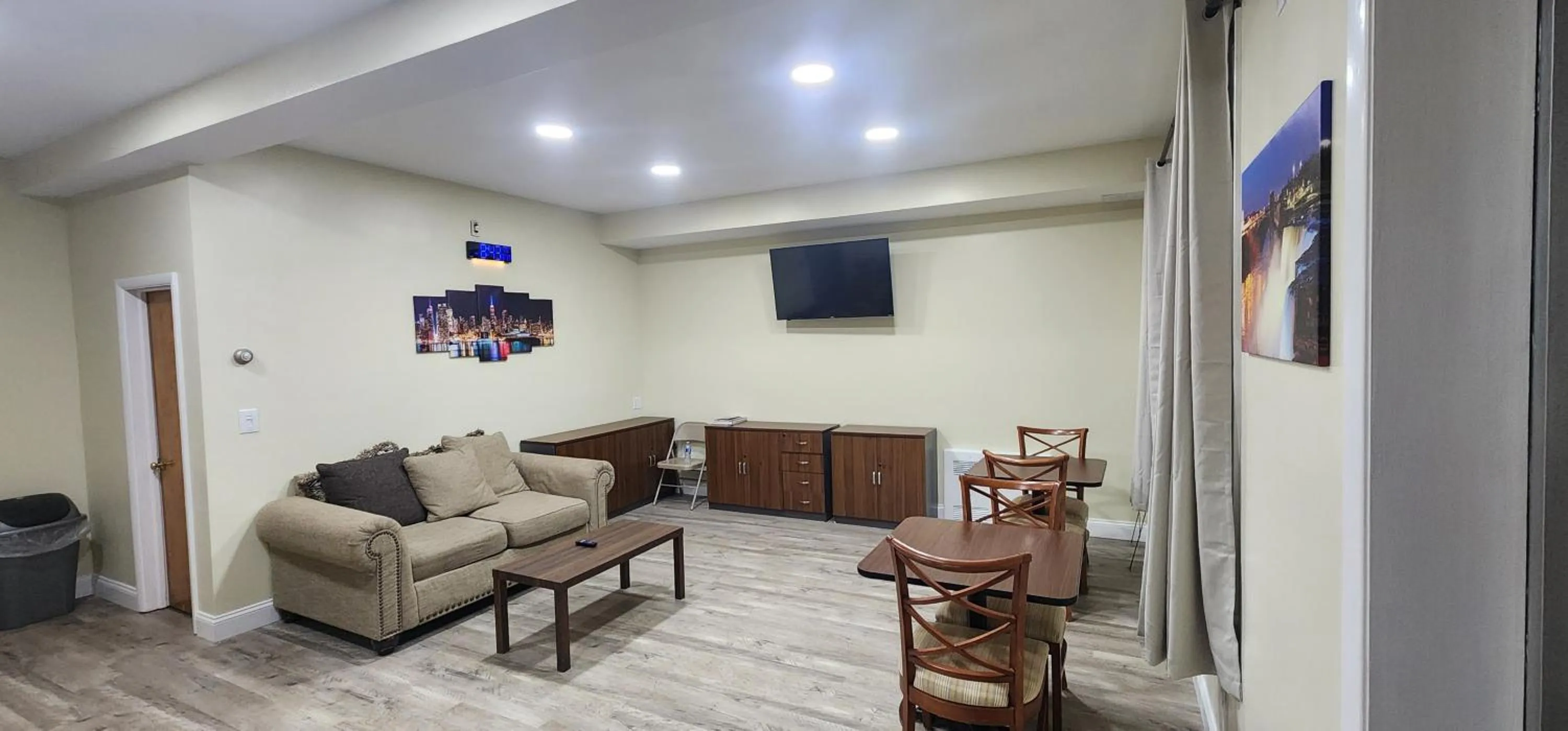 Lobby or reception in Budget Inn Horseheads
