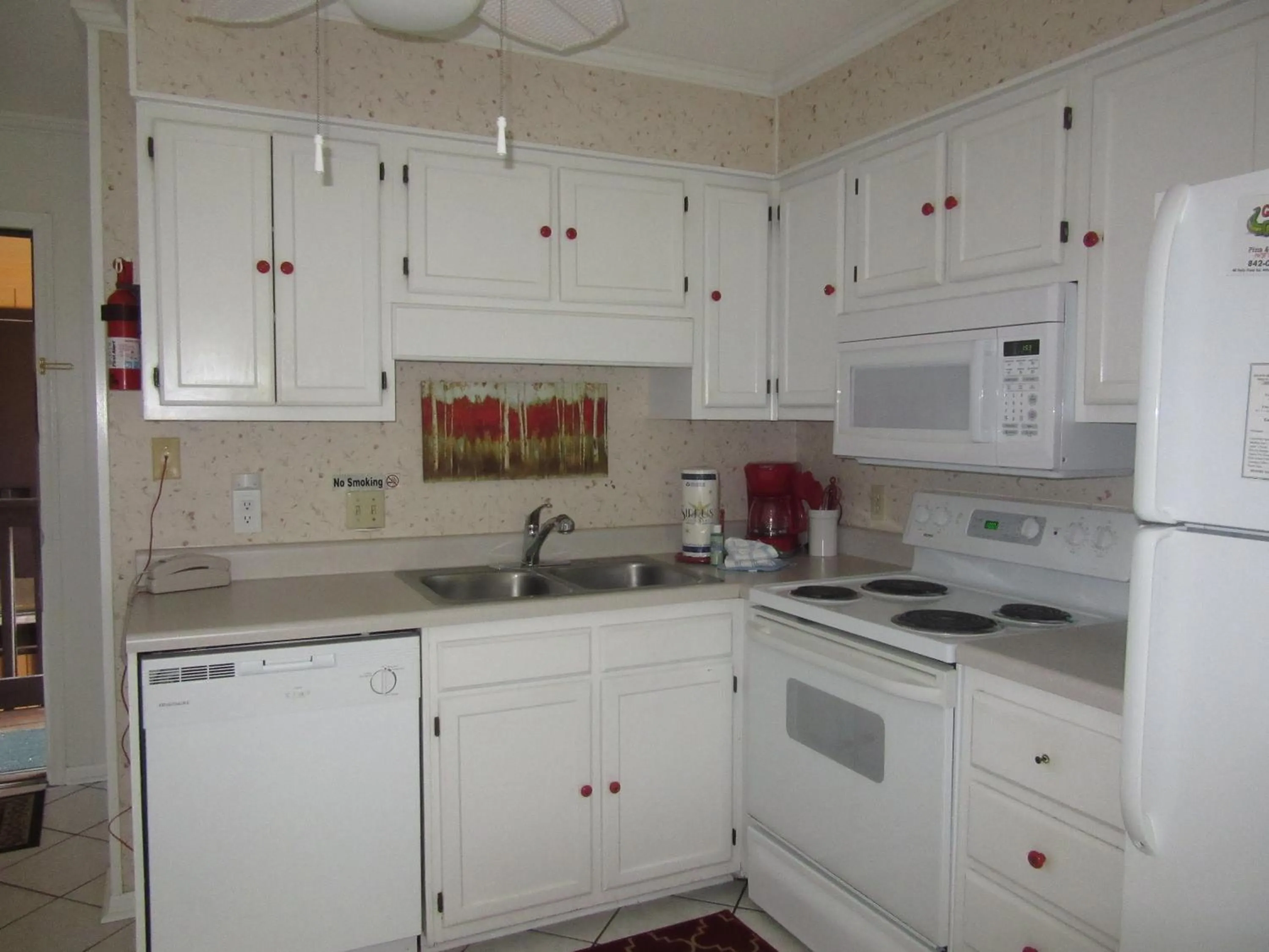 Kitchen or kitchenette in Hilton Head Island Beach and Tennis Resort