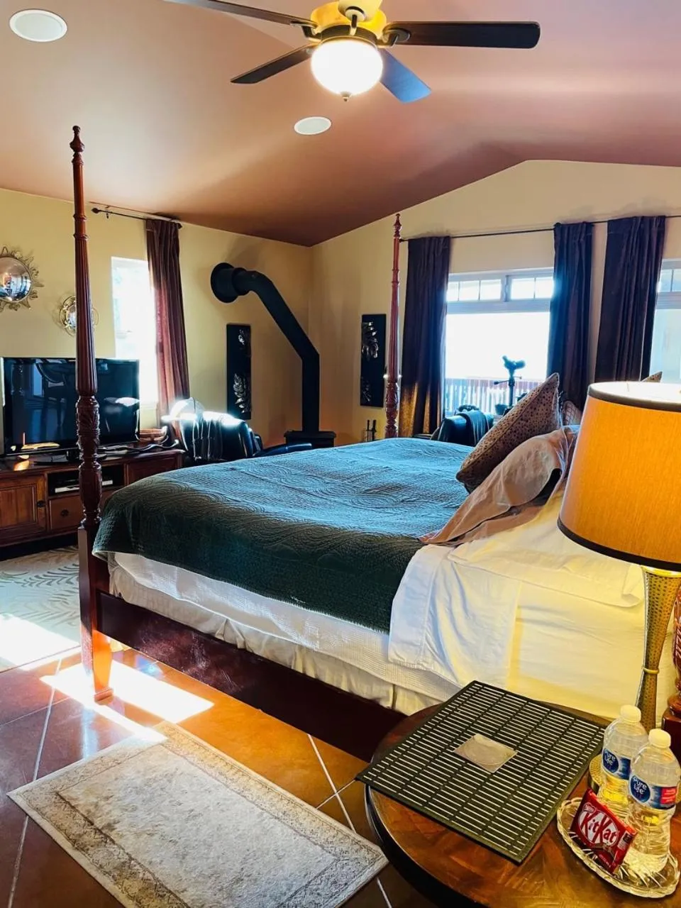 Bed in The Tuwanek Hotel and Spa