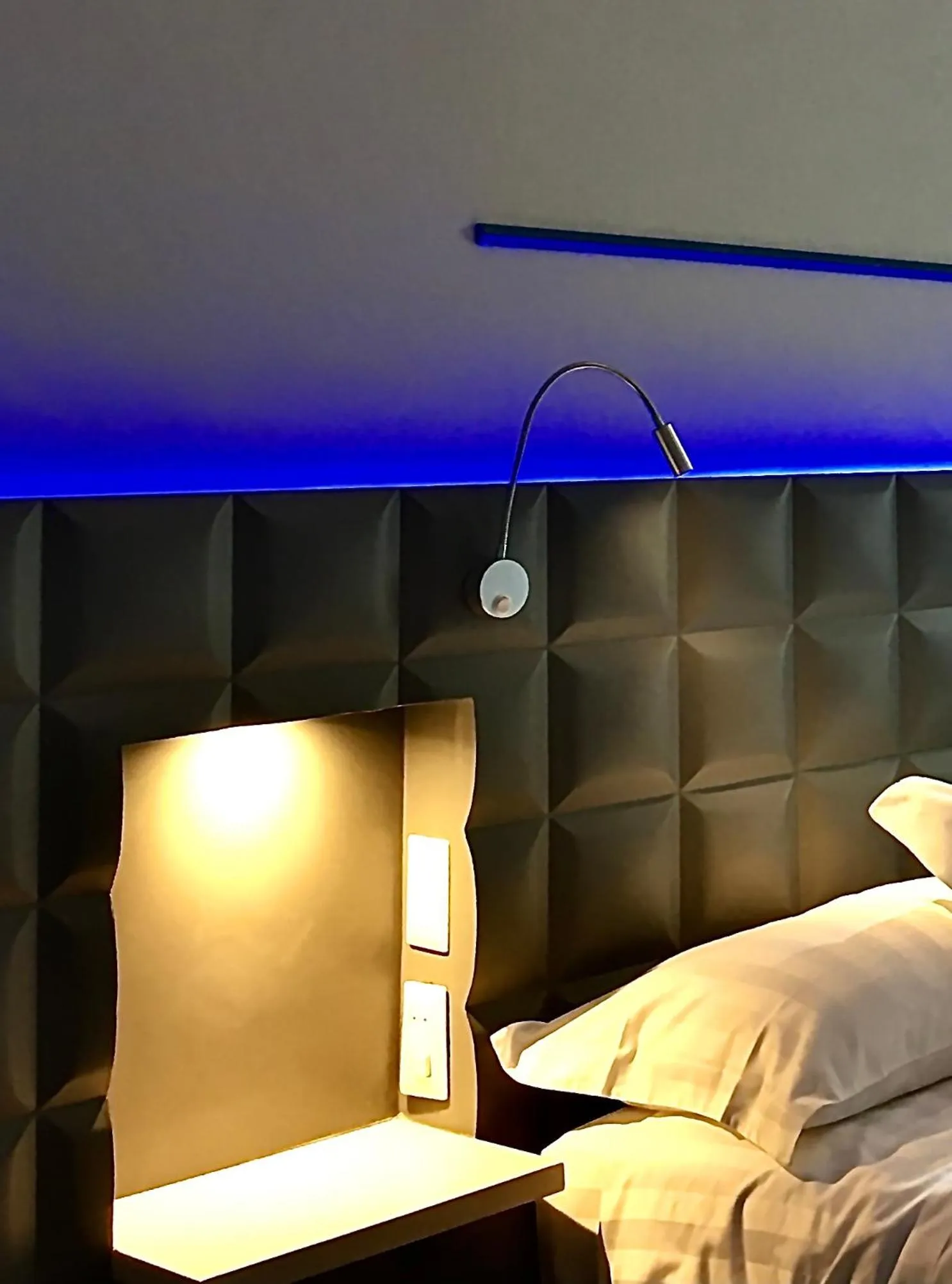 Bed in Z-ArchSuites