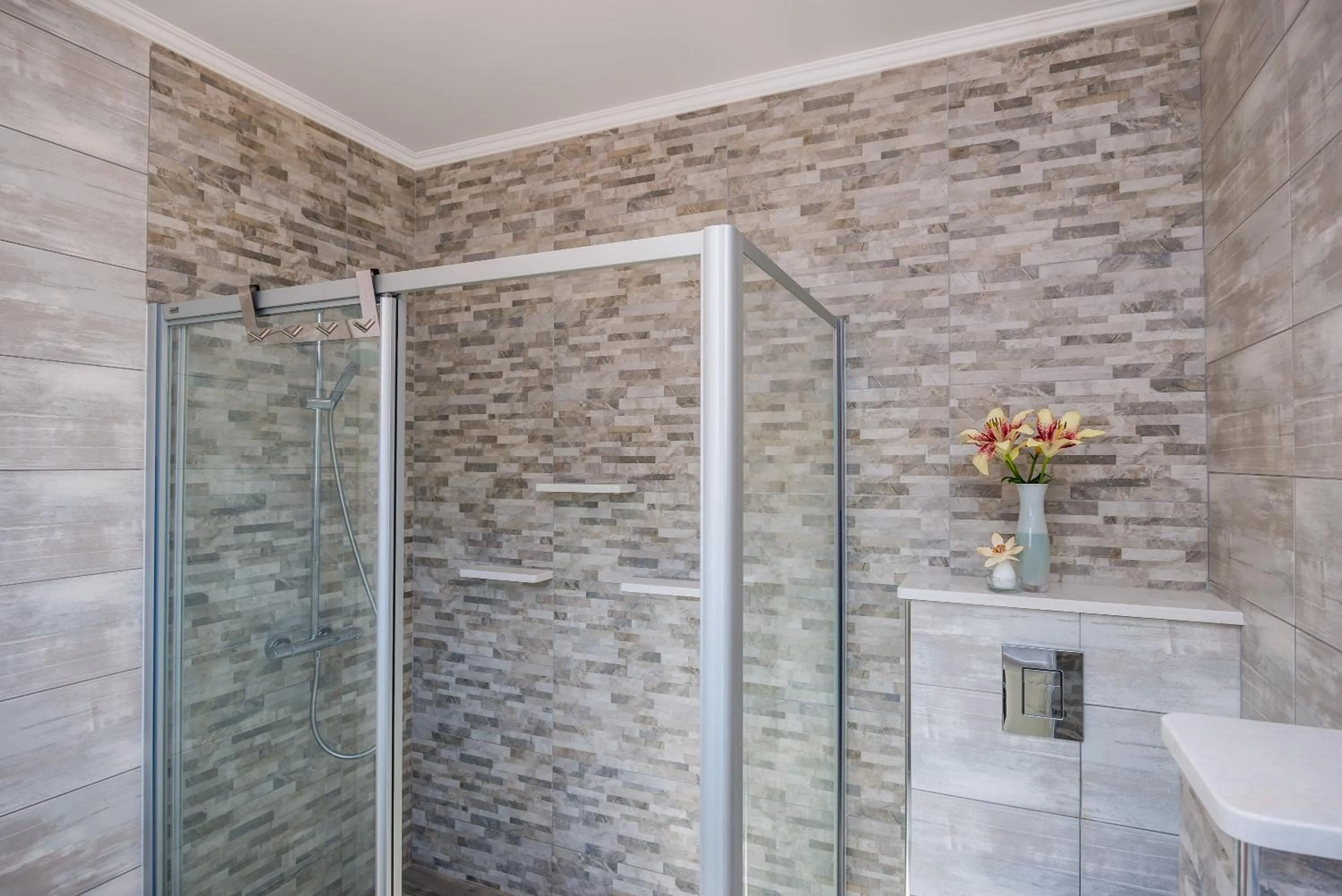 Bathroom in Apartment & Rooms Duja