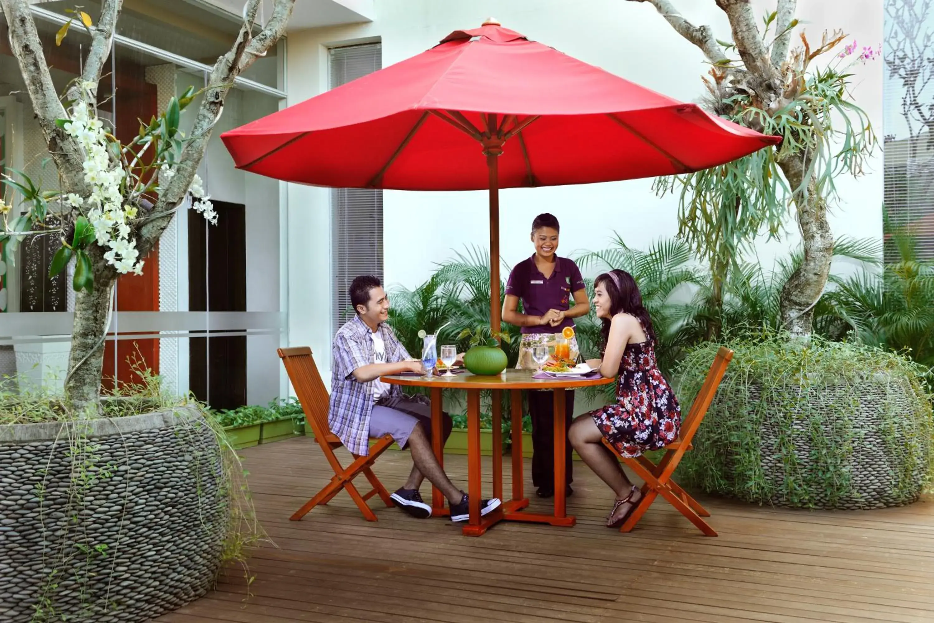 Restaurant/places to eat in Ibis Styles Bali Denpasar Restaurant/places to eat in Ibis Styles Bali Denpasar