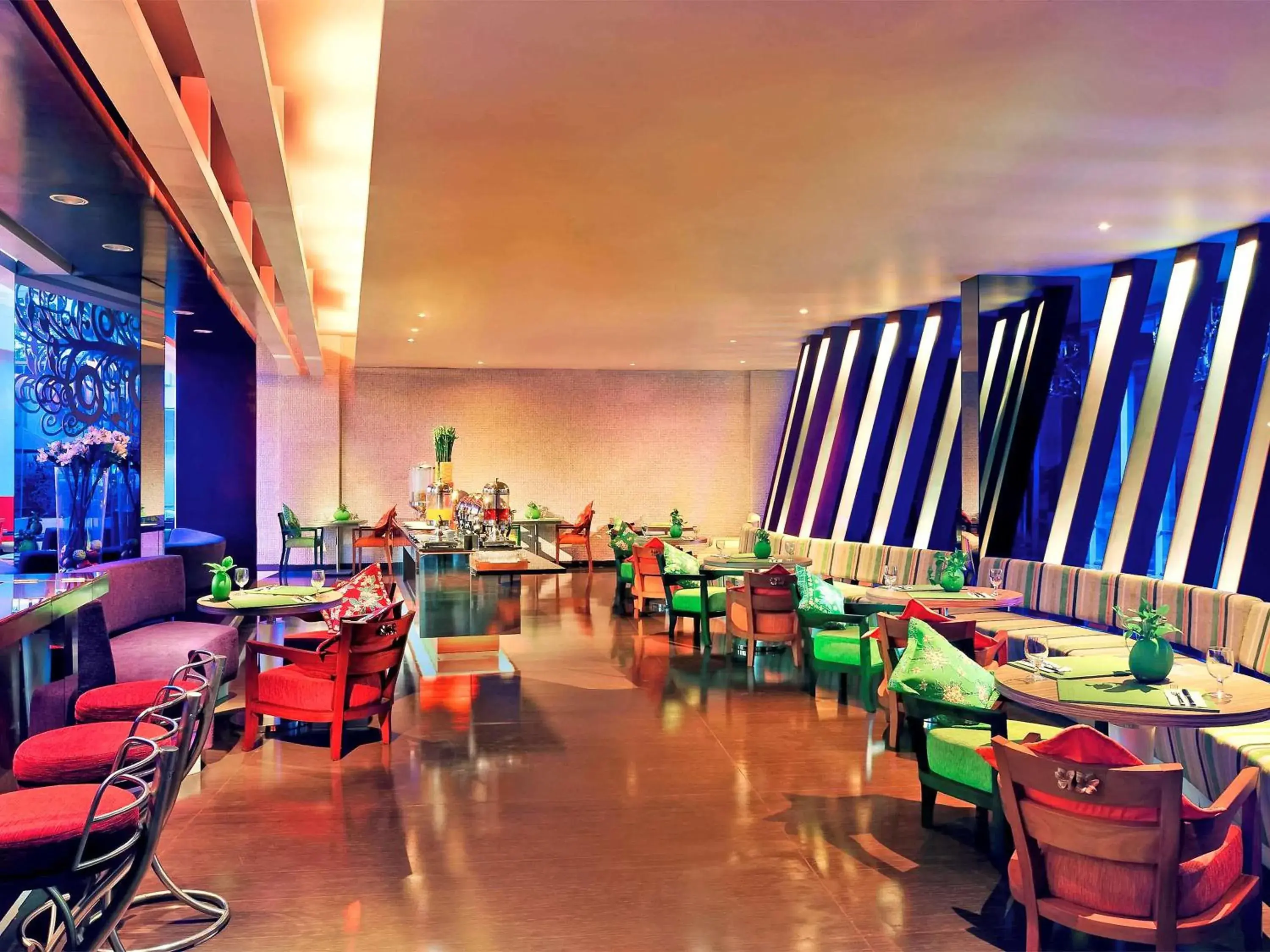 Restaurant/places to eat in Ibis Styles Bali Denpasar Restaurant/places to eat in Ibis Styles Bali Denpasar