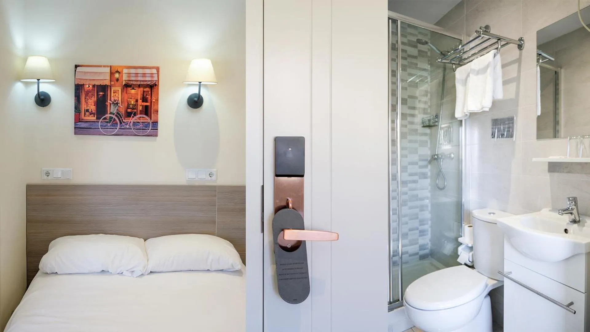 Bathroom, Bed in Golden Alcala