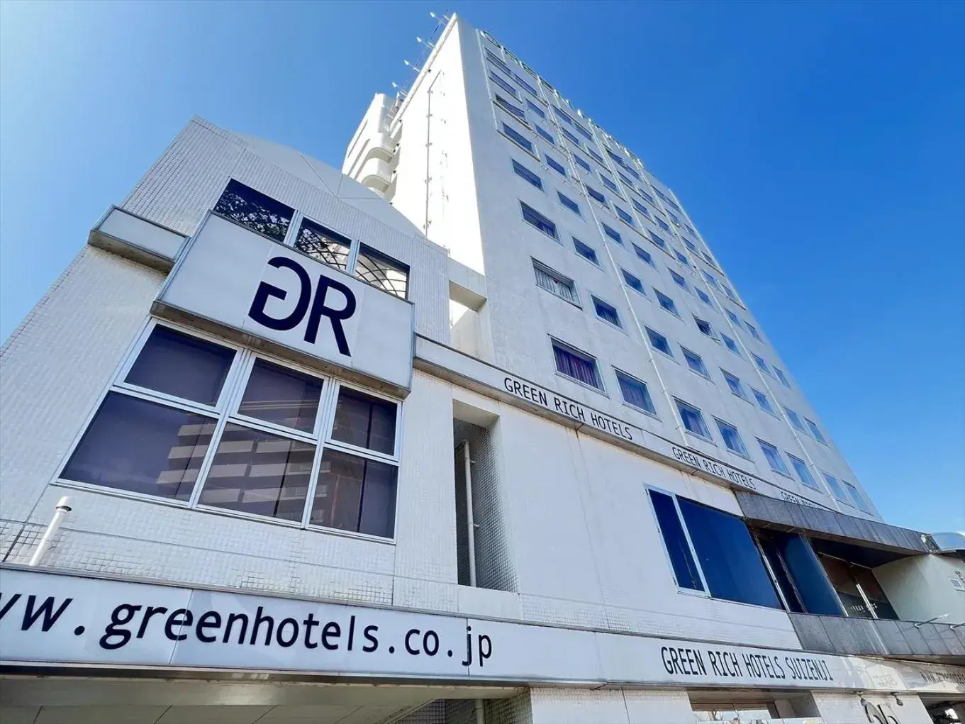 Property building in Green Rich Hotel Suizenji Property building in Green Rich Hotel Suizenji