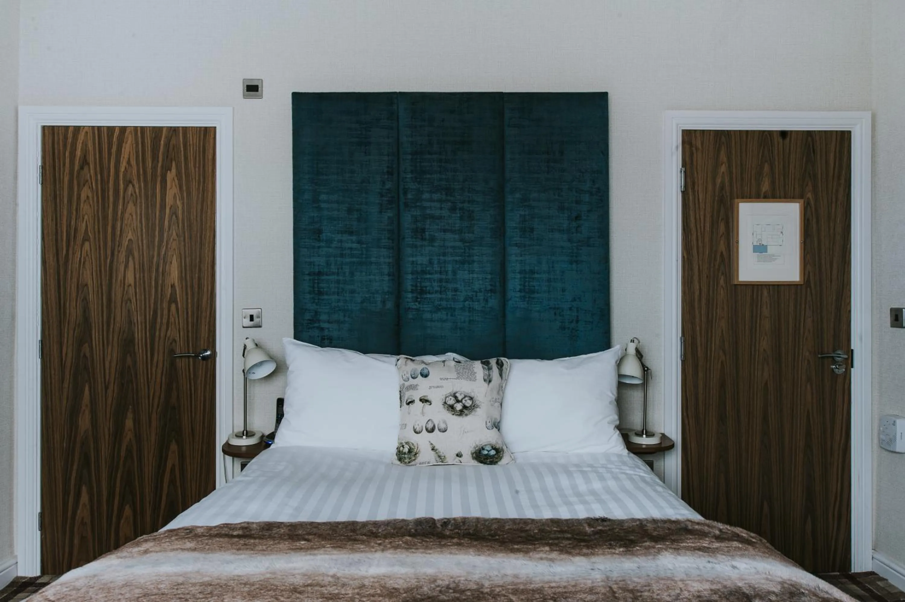 Bed in The Hope and Anchor Pub