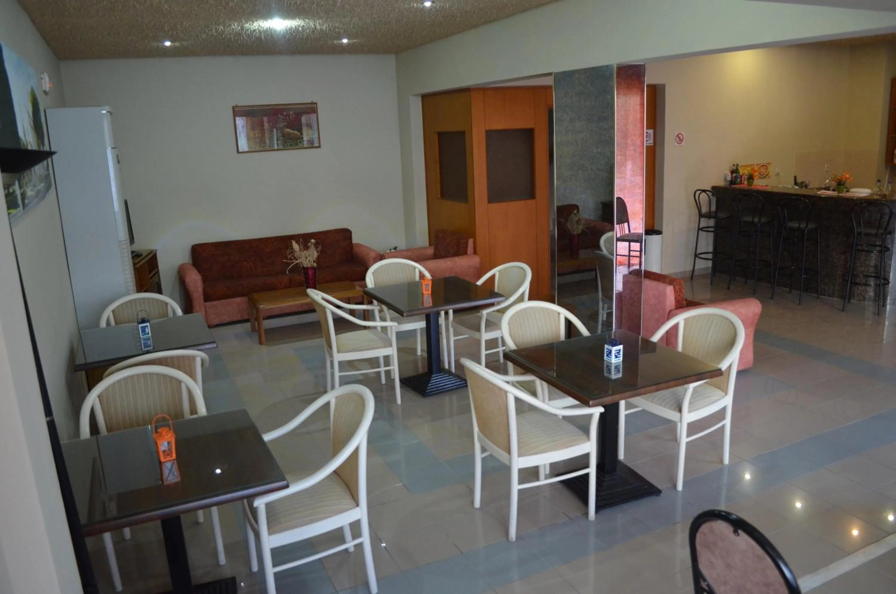 Lobby or reception in Kremasti Memories