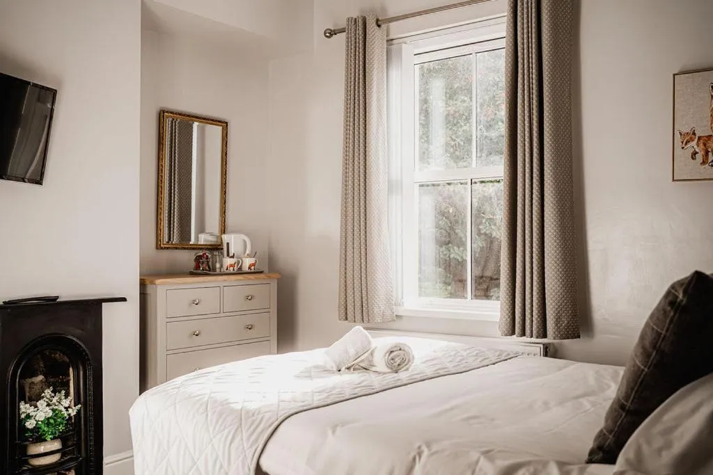 Bedroom, Bed in The Railway