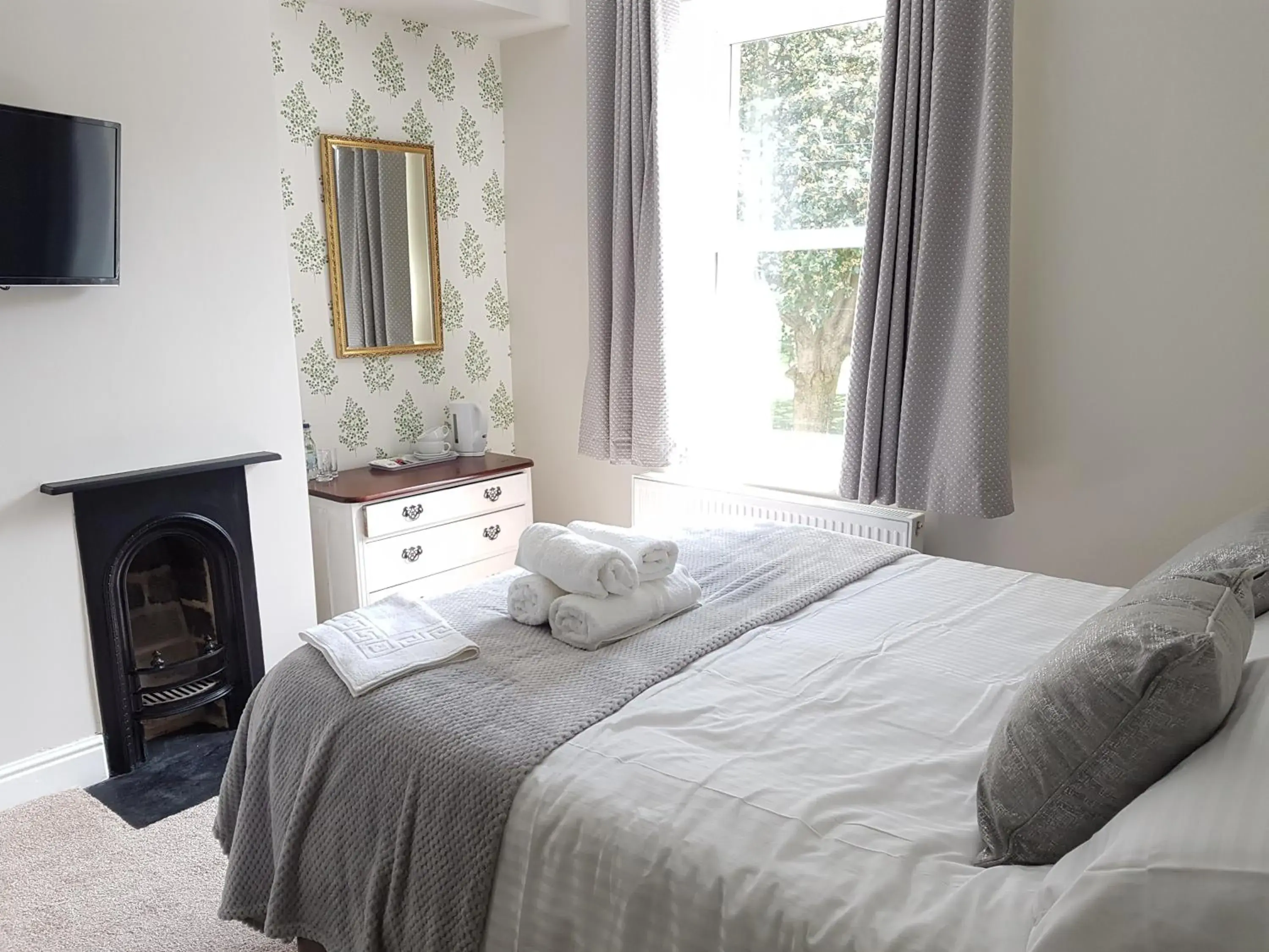 King Room - single occupancy in The Railway King Room - single occupancy in The Railway