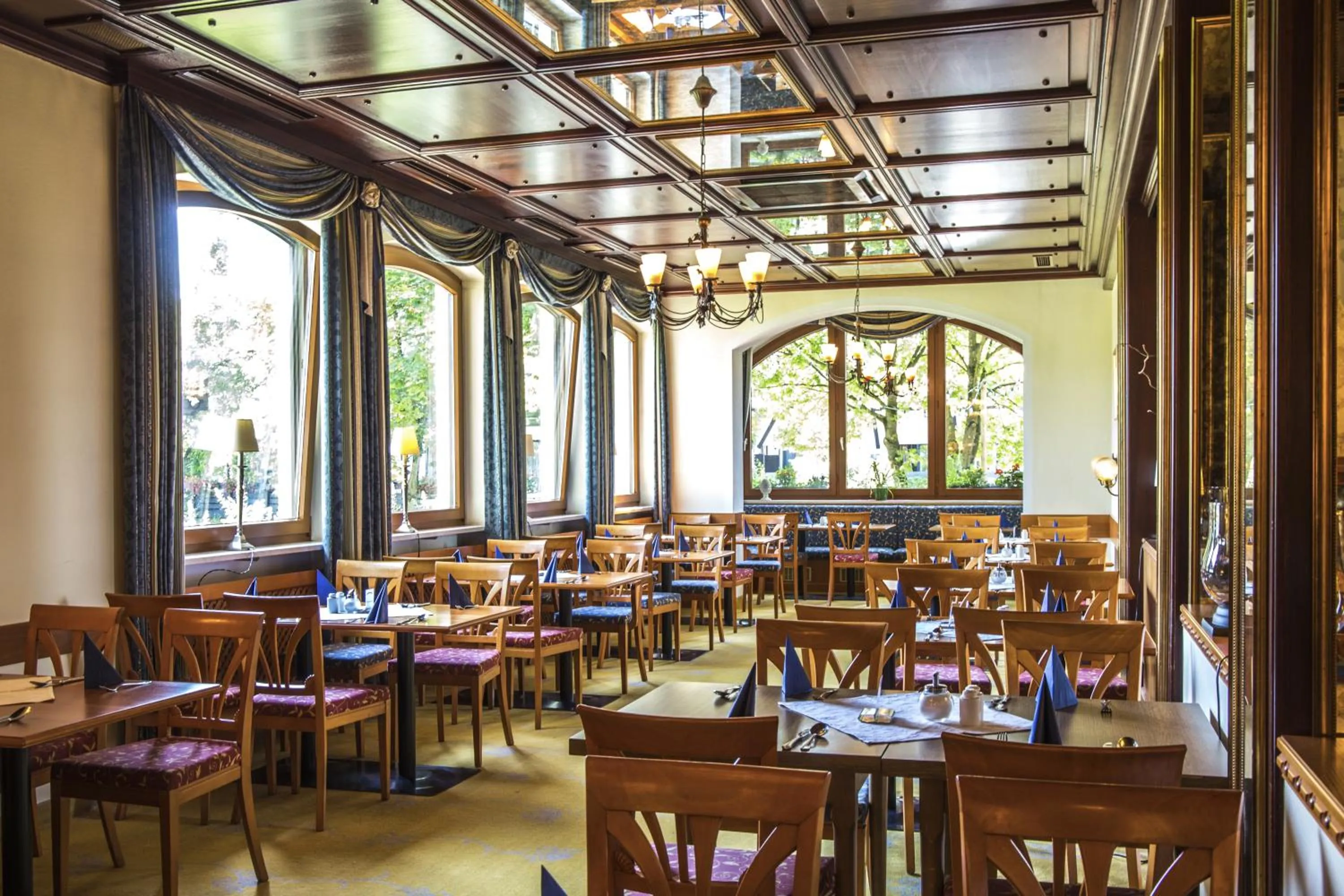 Restaurant/places to eat in Hotel Birkenhof Therme