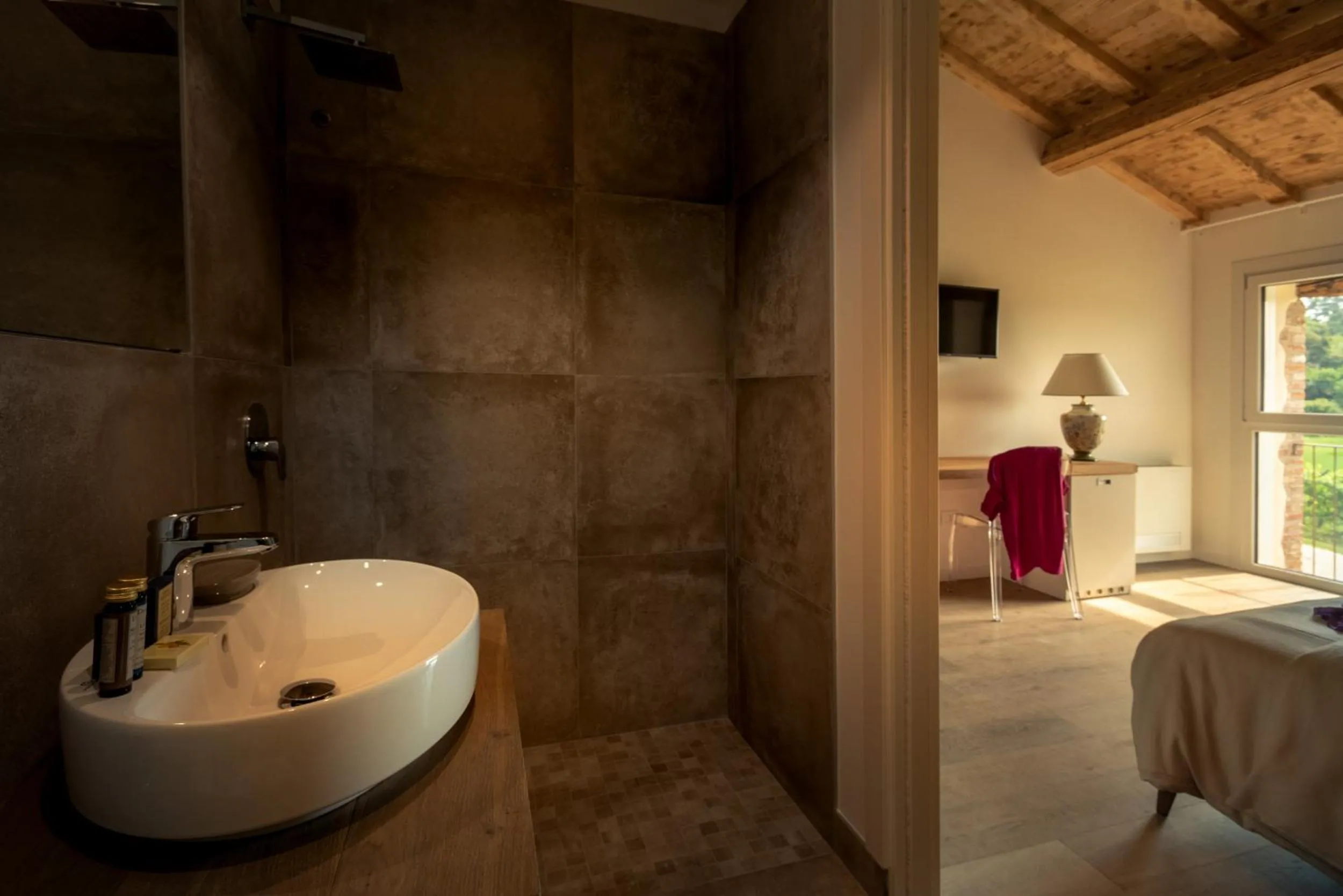 Bathroom, Bed in Agriturismo Relais Maddalene101