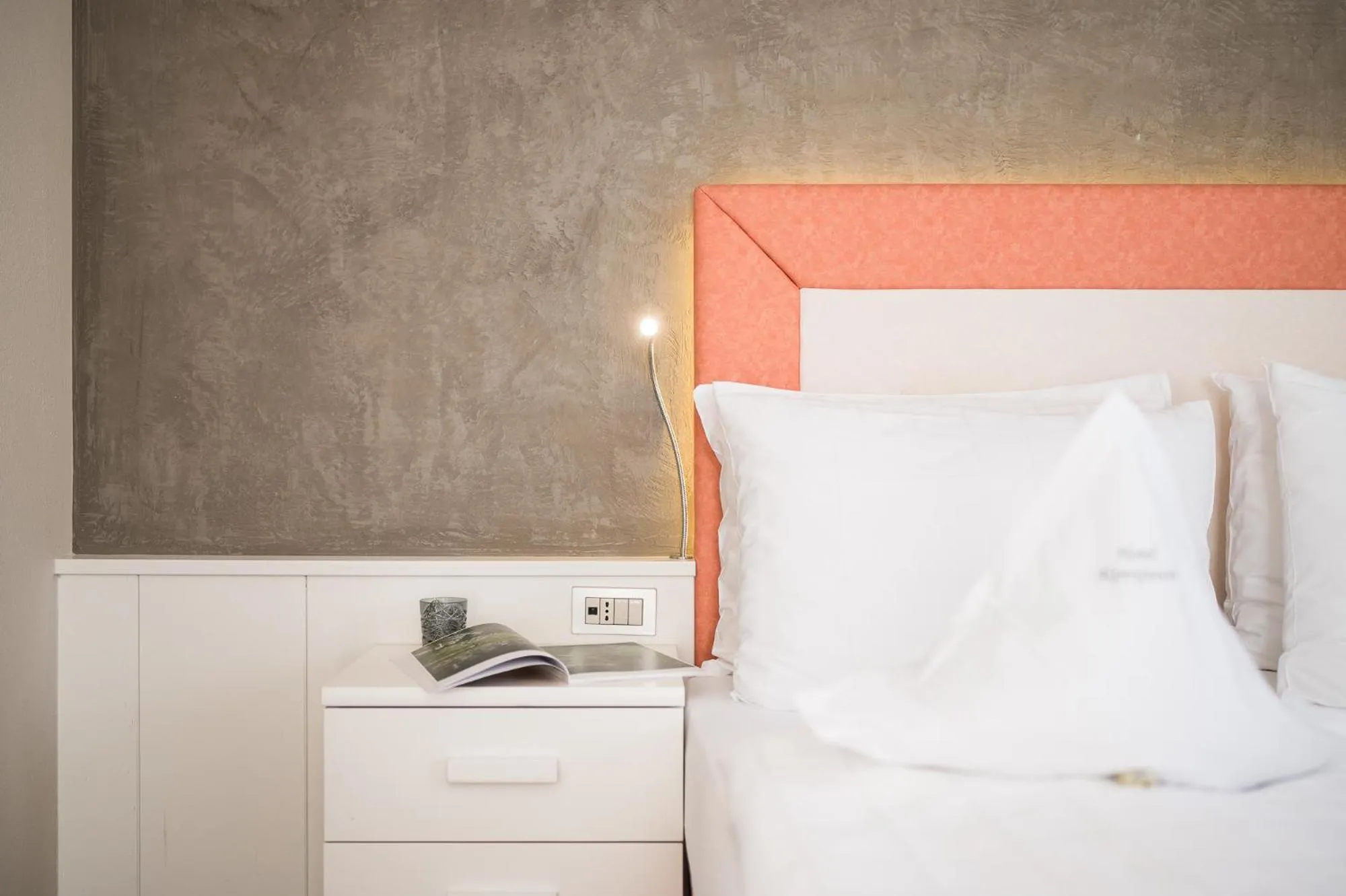 Photo of the whole room, Bed in Hotel Alpenjuwel