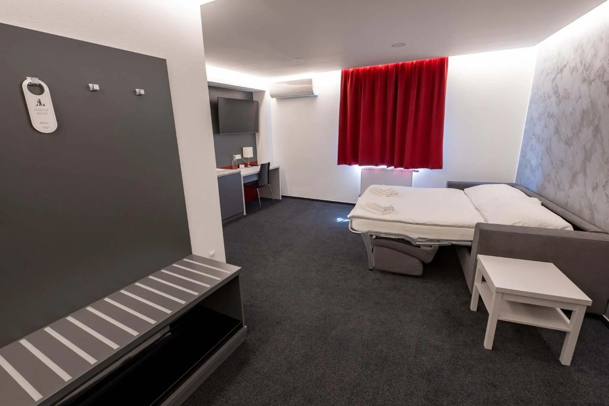Bed in Hotel Villa EDEN