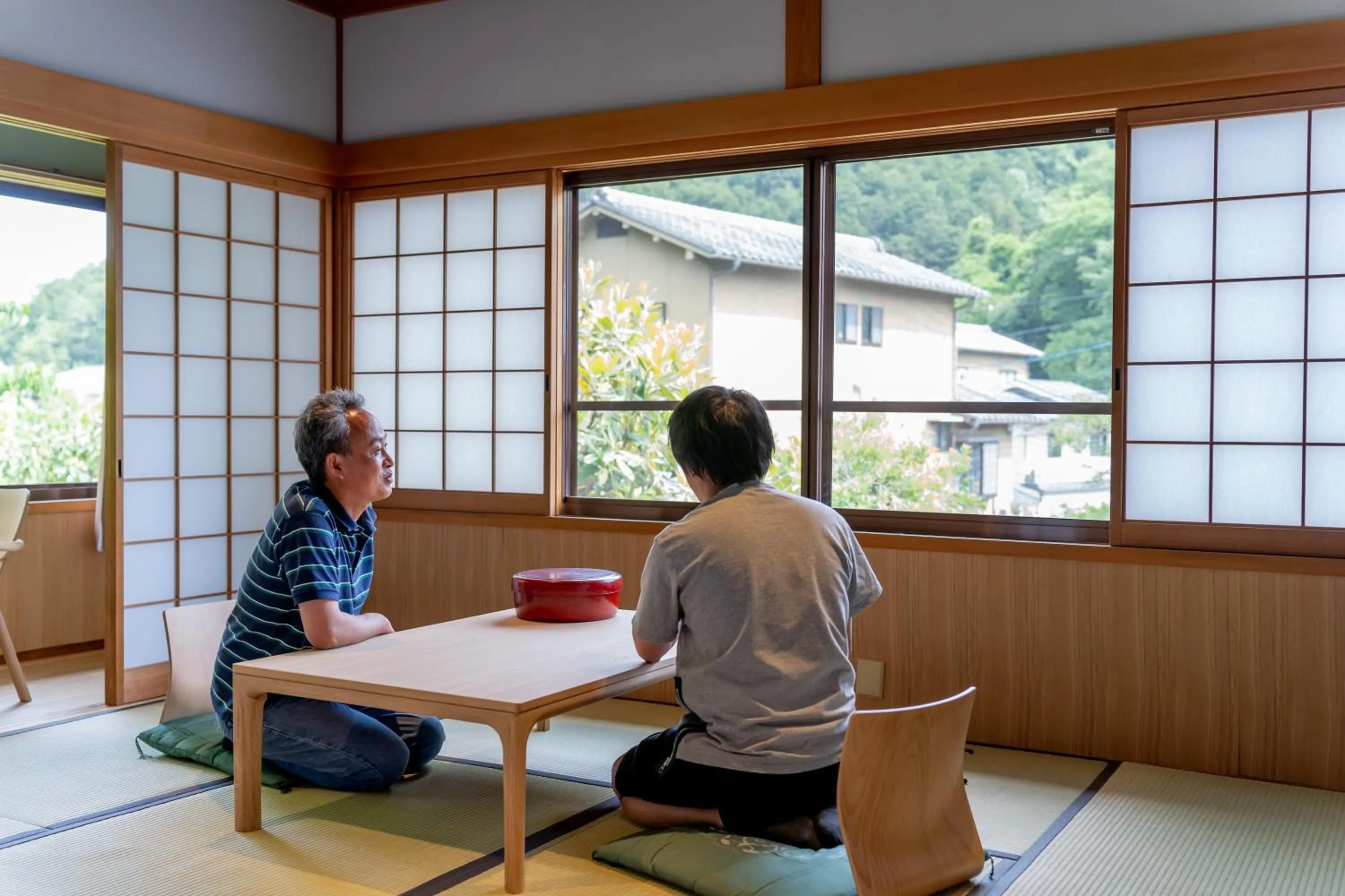 Seating area in Ryokan Yamazaki
