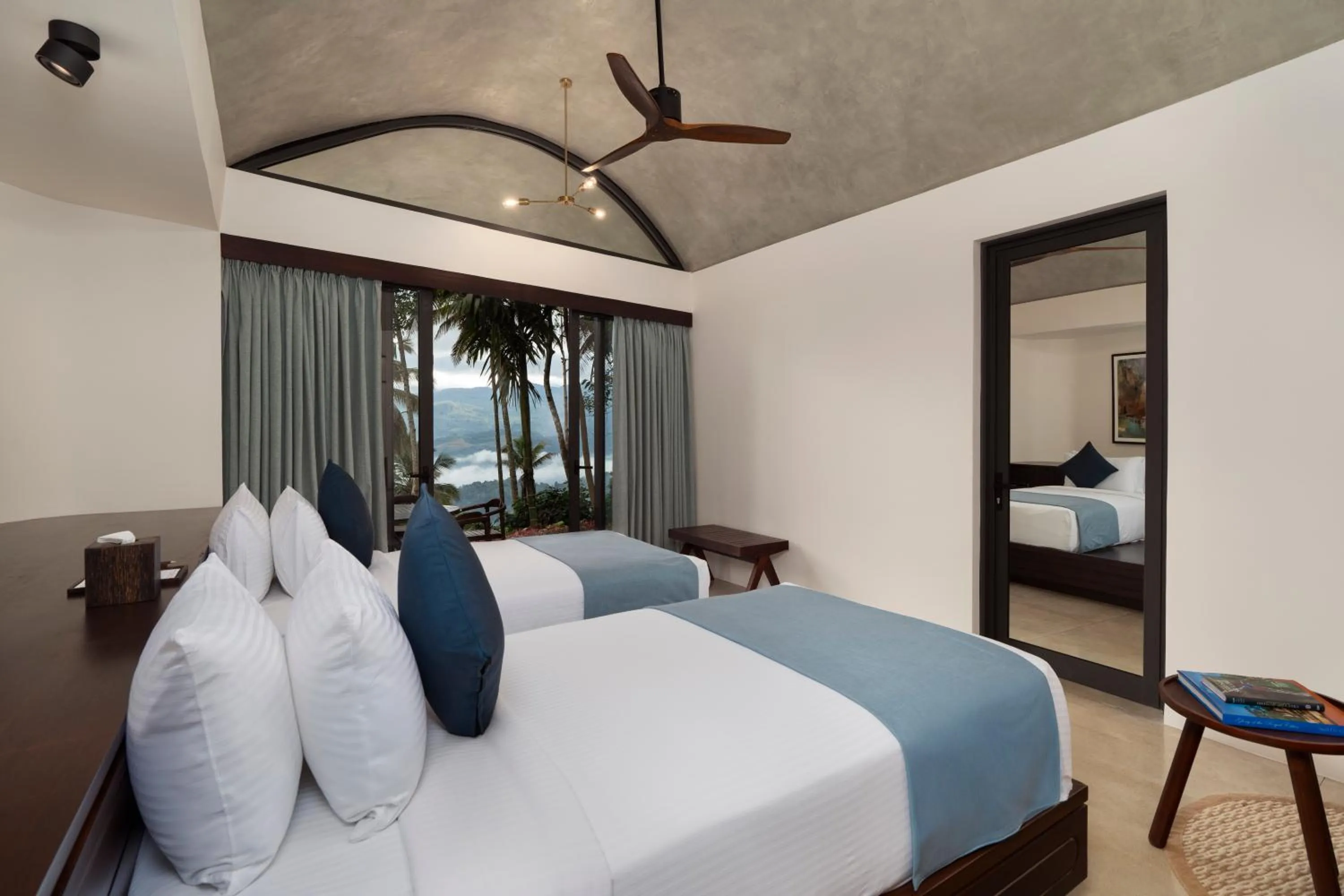 Bedroom, Bed in Aarunya Nature Resort - Kandy