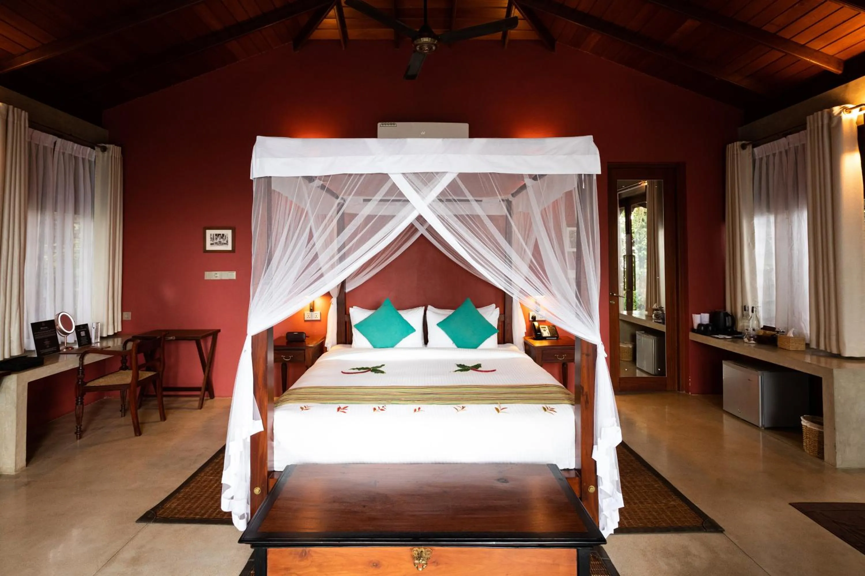 Bed in Aarunya Nature Resort - Kandy