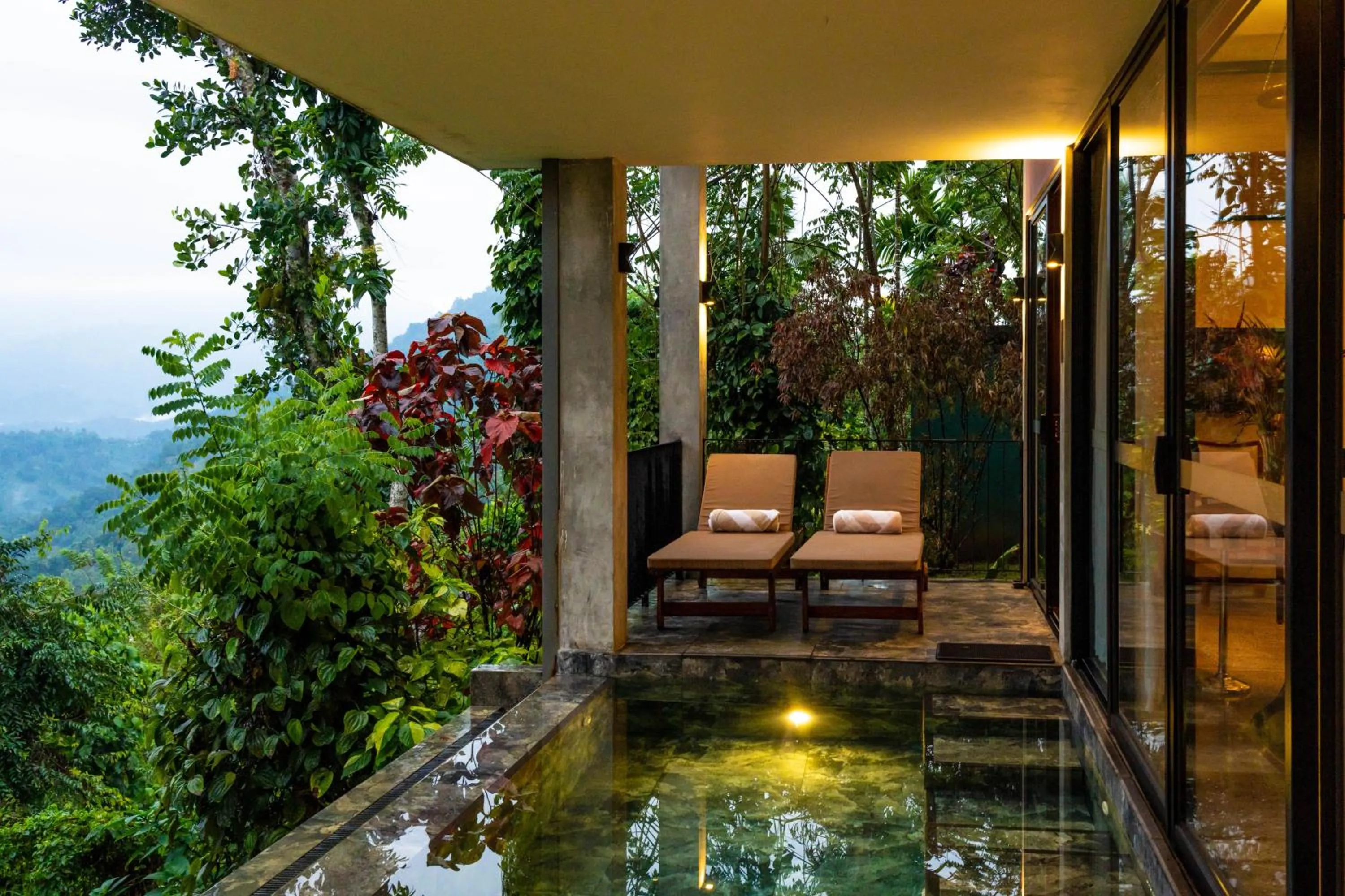 Bathroom in Aarunya Nature Resort - Kandy