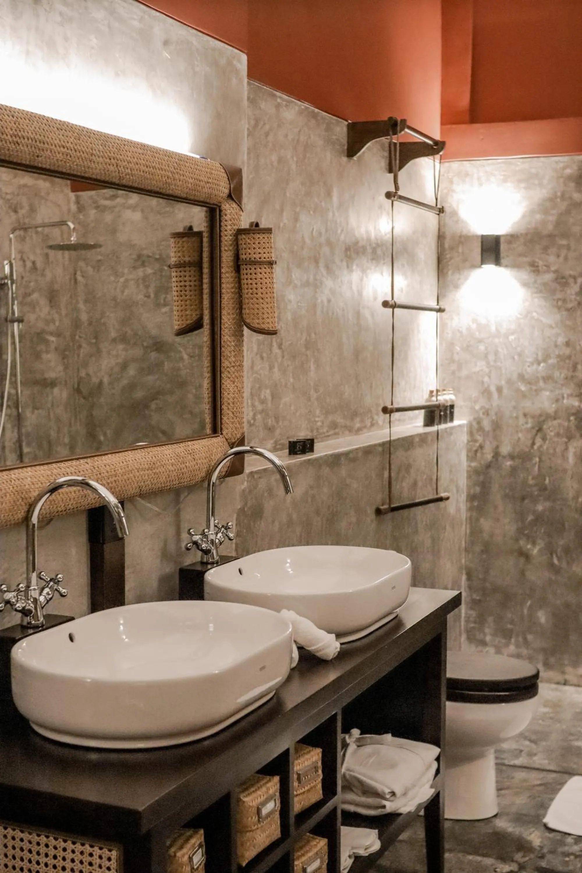 Bathroom in Aarunya Nature Resort - Kandy