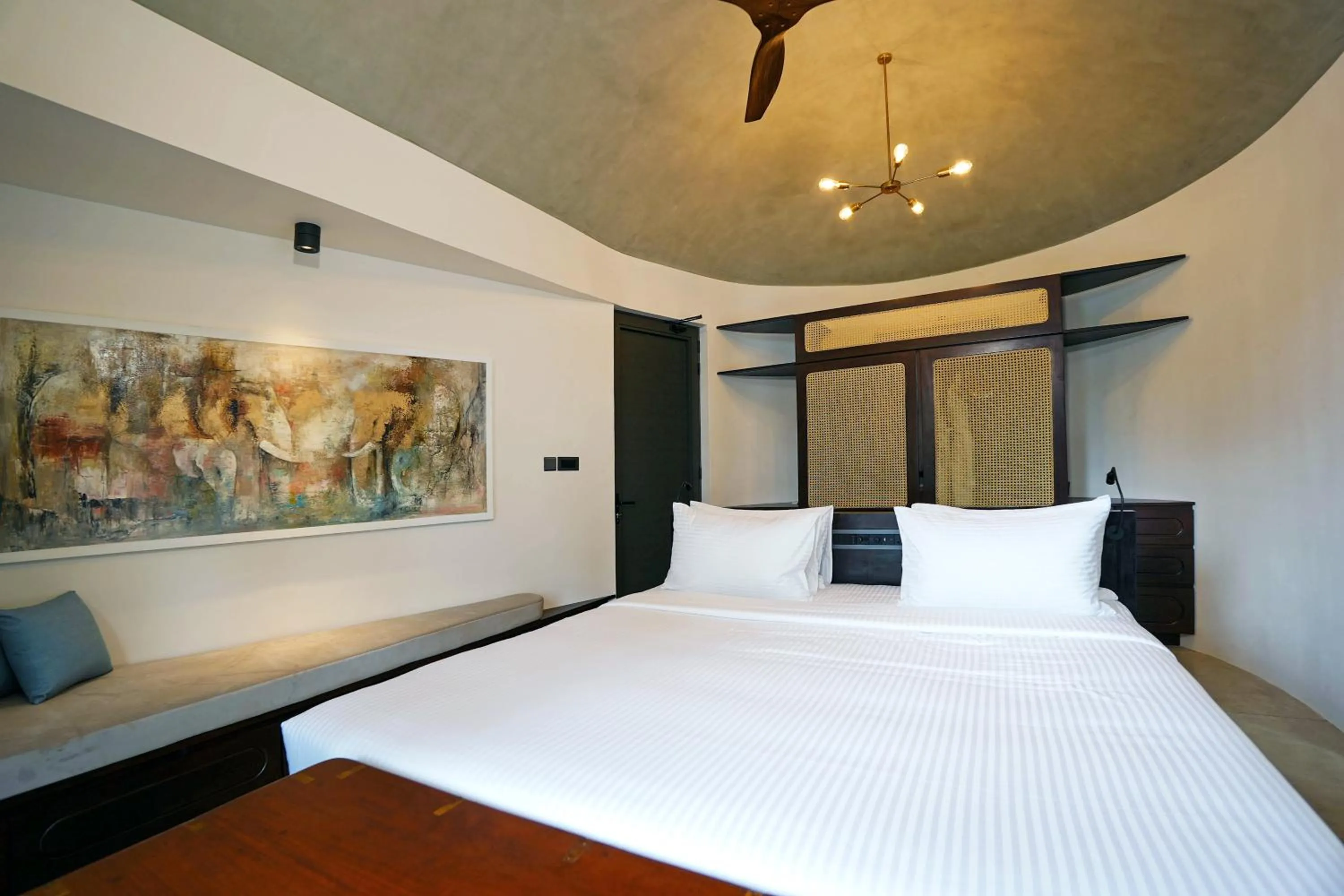 Bedroom, Bed in Aarunya Nature Resort - Kandy