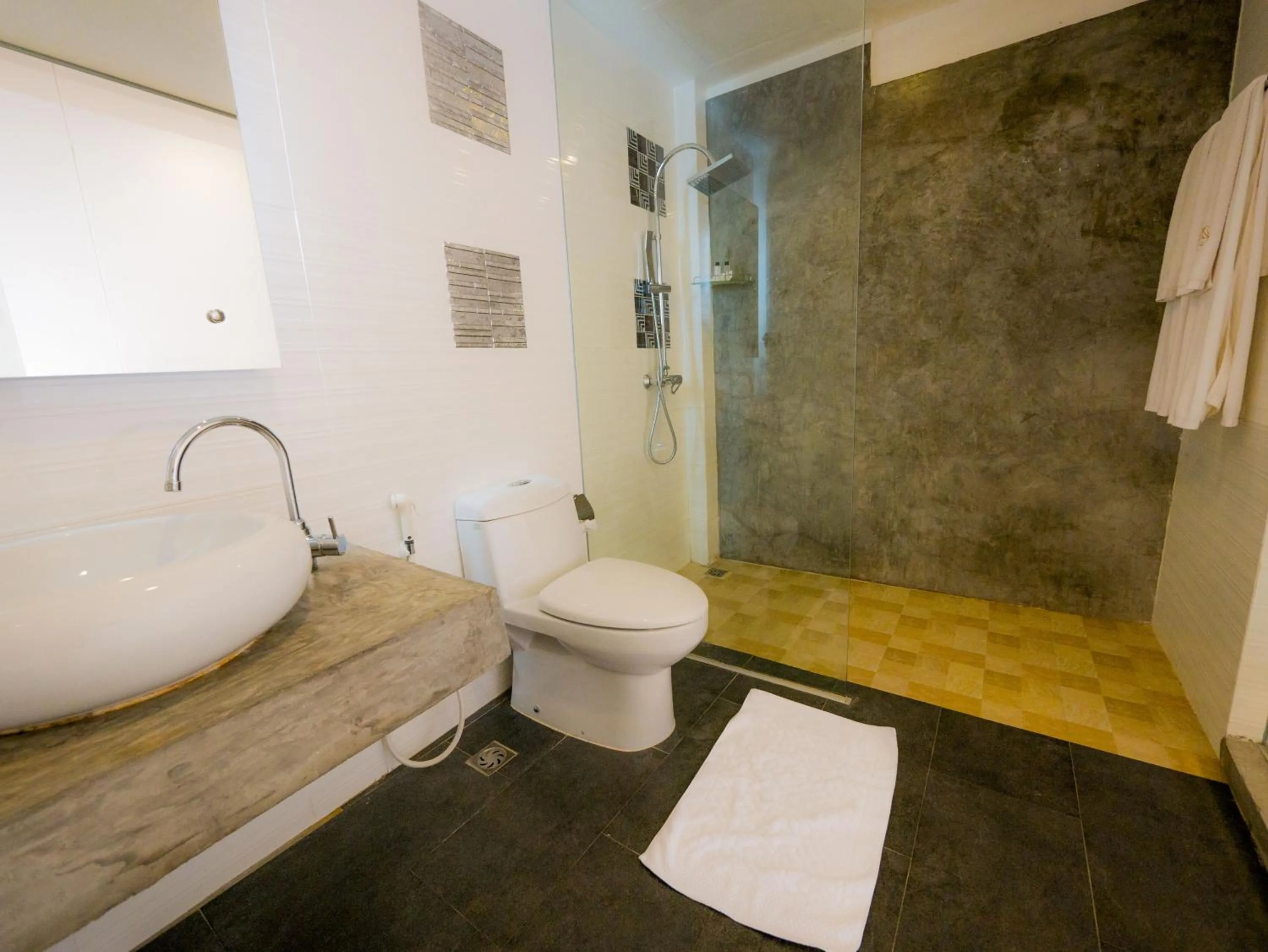 Bathroom in Armoni Patong Beach Hotel