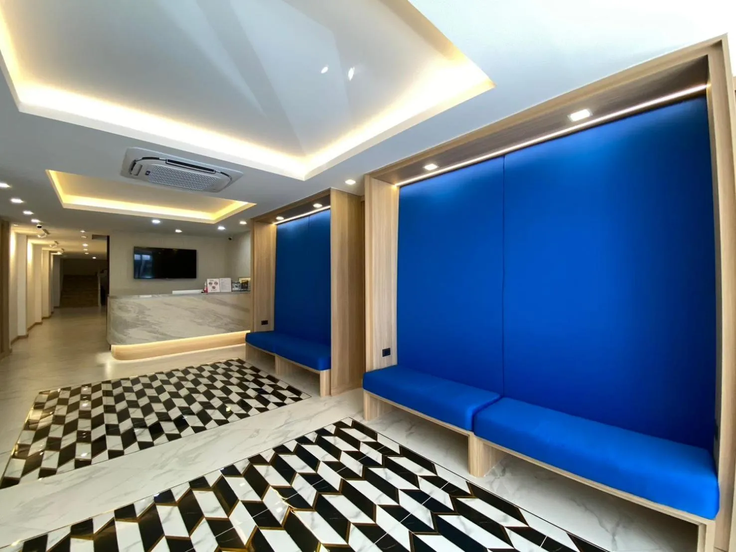 Armoni Patong Beach Hotel