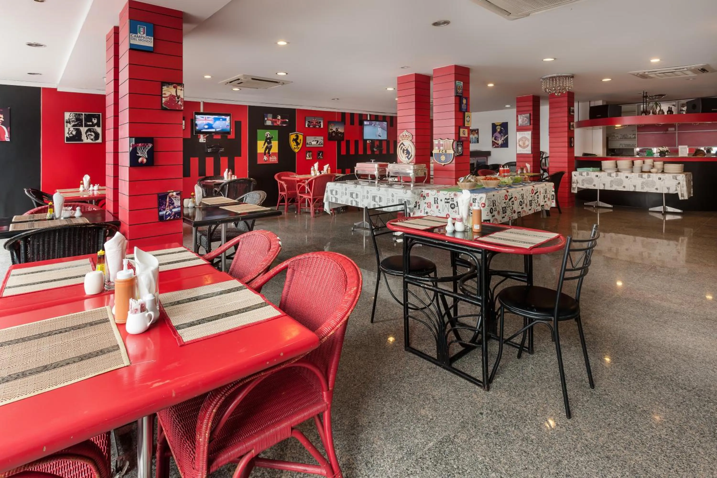 Restaurant/places to eat in Armoni Patong Beach Hotel