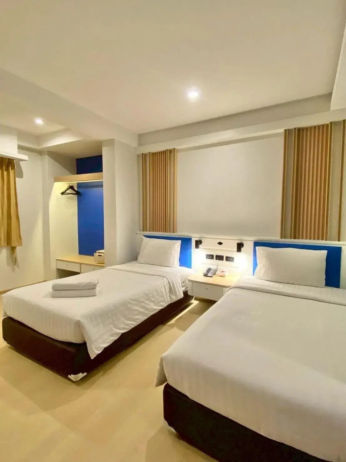 Superior Twin Room in Citin Armoni Patong Hotel by Compass Hospitality - Newly Renovated Superior Twin Room in Citin Armoni Patong Hotel by Compass Hospitality - Newly Renovated