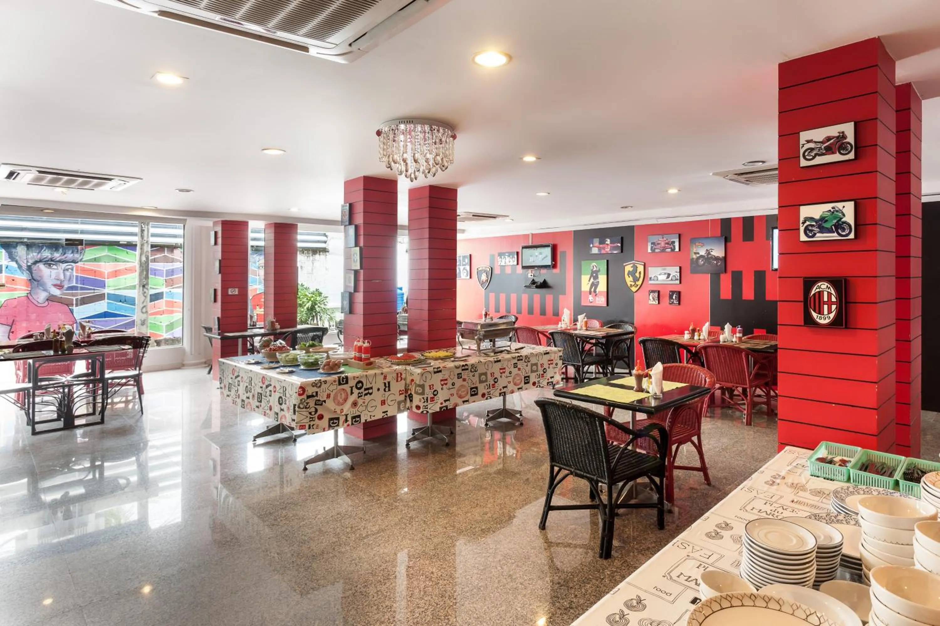 Restaurant/places to eat in Armoni Patong Beach Hotel