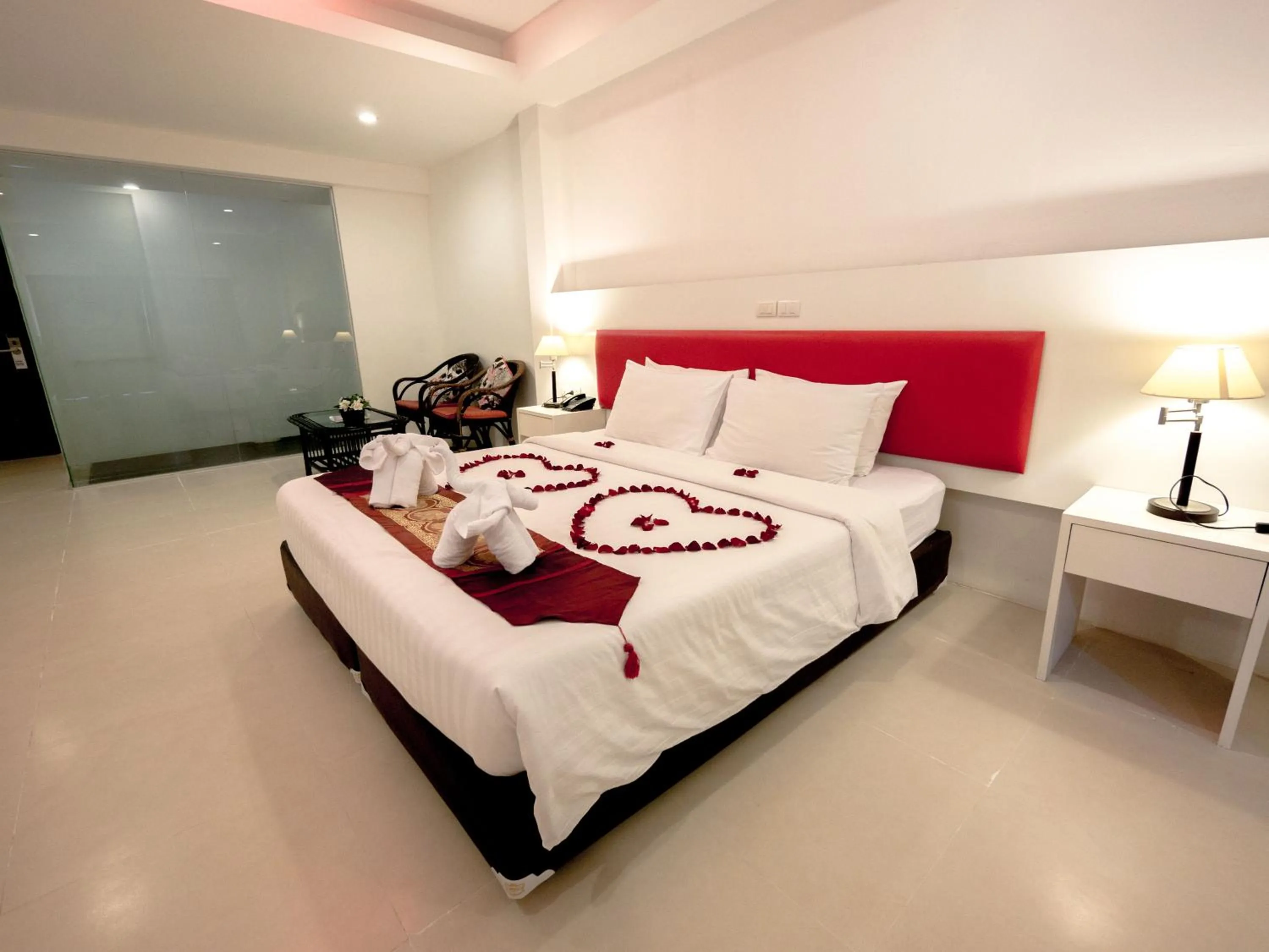 Bedroom, Bed in Armoni Patong Beach Hotel