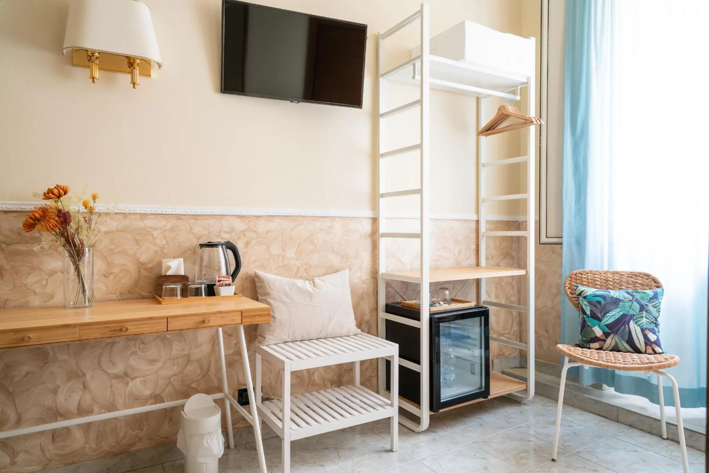 TV and multimedia in Hotel Ascot