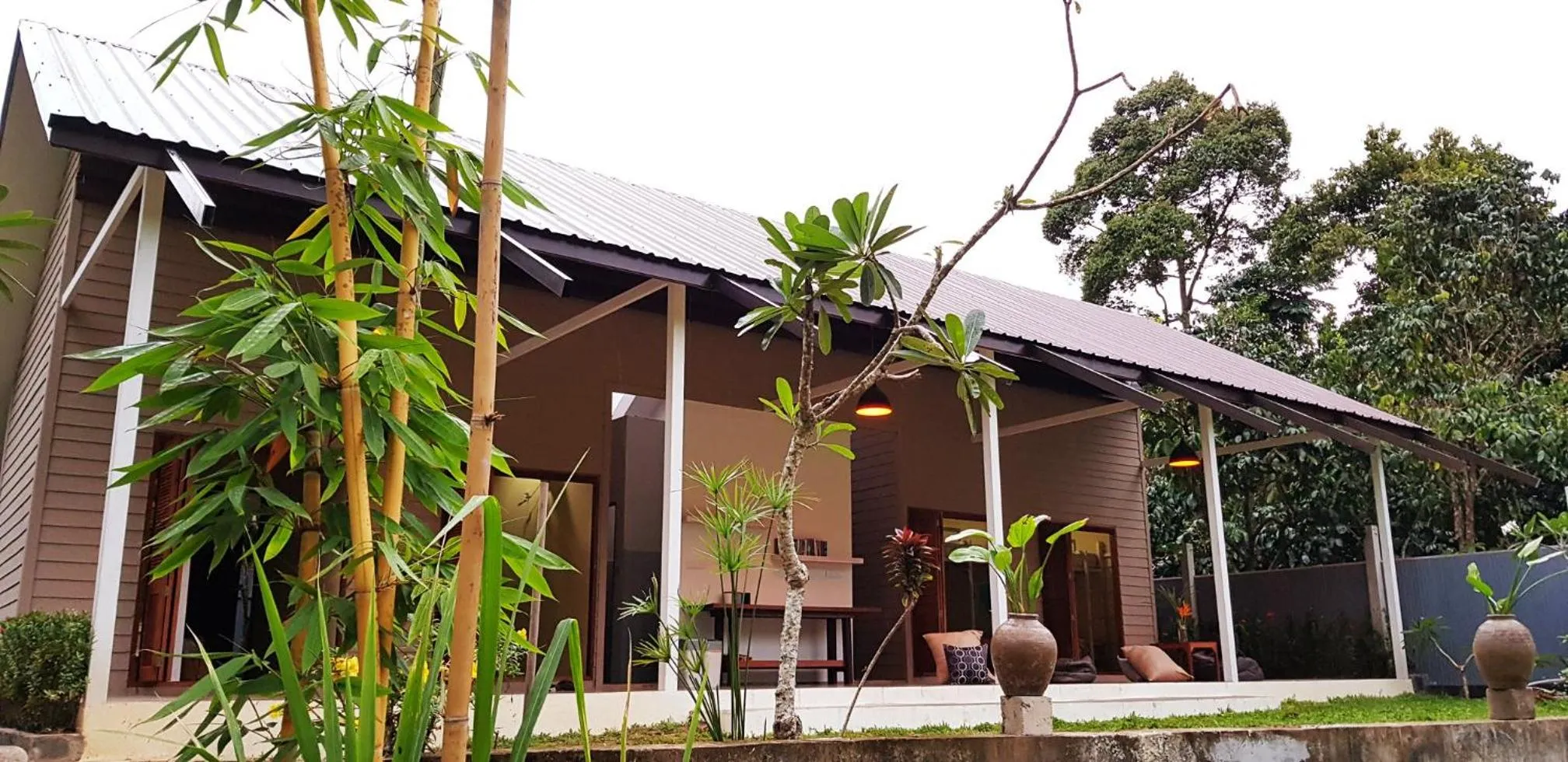 Day in Baan Hinlad Home and Hostel