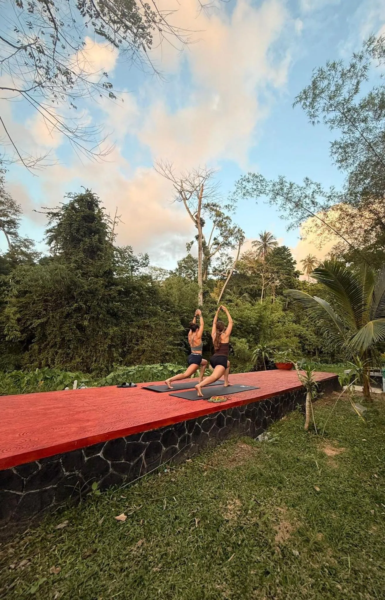 Baan Hinlad Home and Hostel