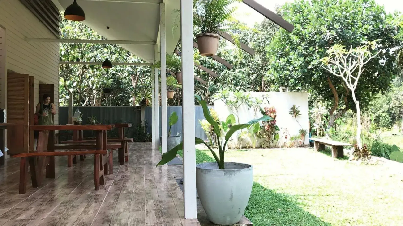 Budget Double Room in Baan Hinlad Home and Hostel Budget Double Room in Baan Hinlad Home and Hostel
