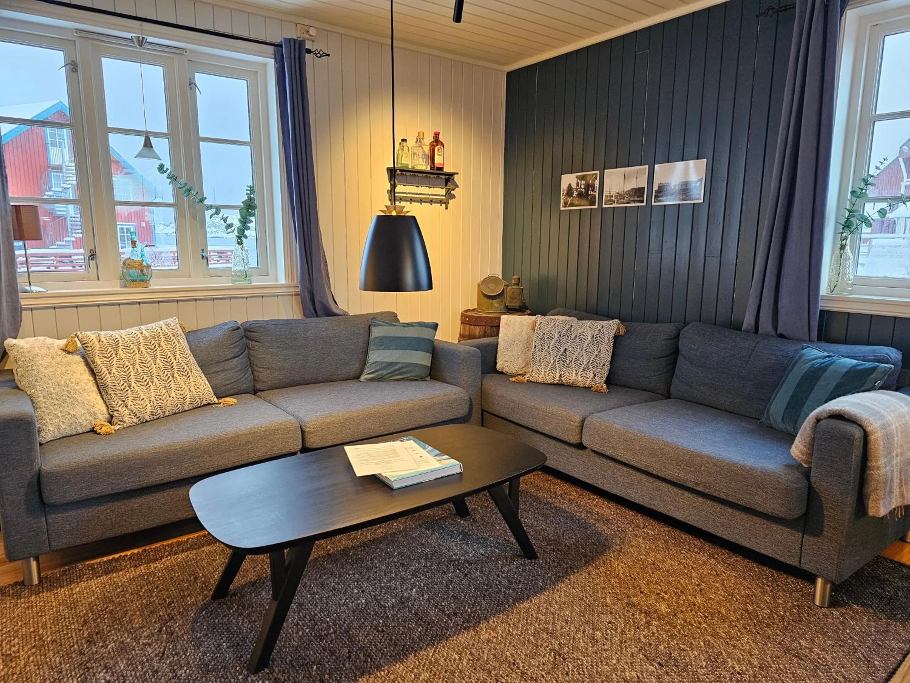 Living room in Å Rorbuer - by Classic Norway Hotels