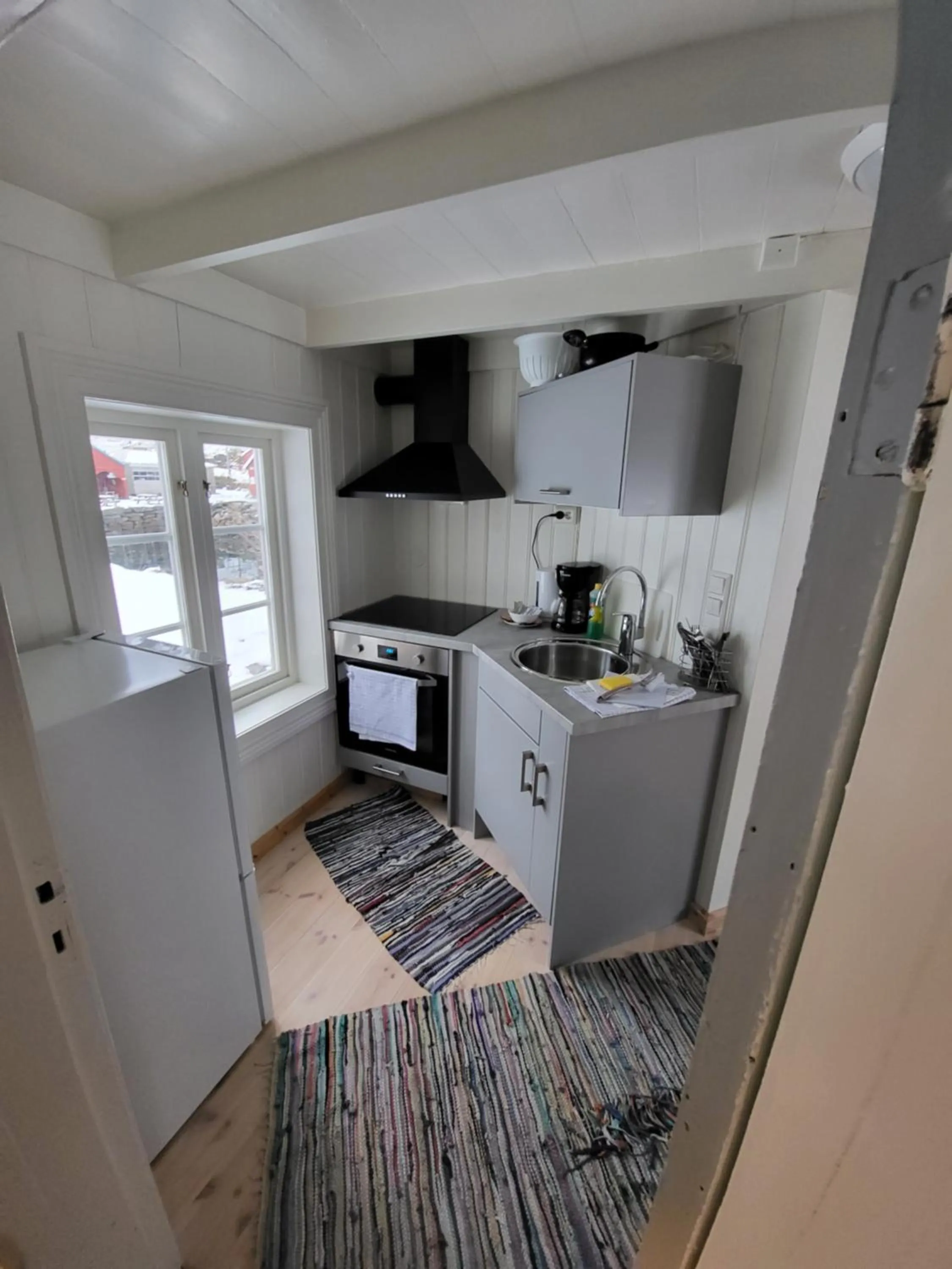 kitchen in Å Rorbuer - by Classic Norway Hotels