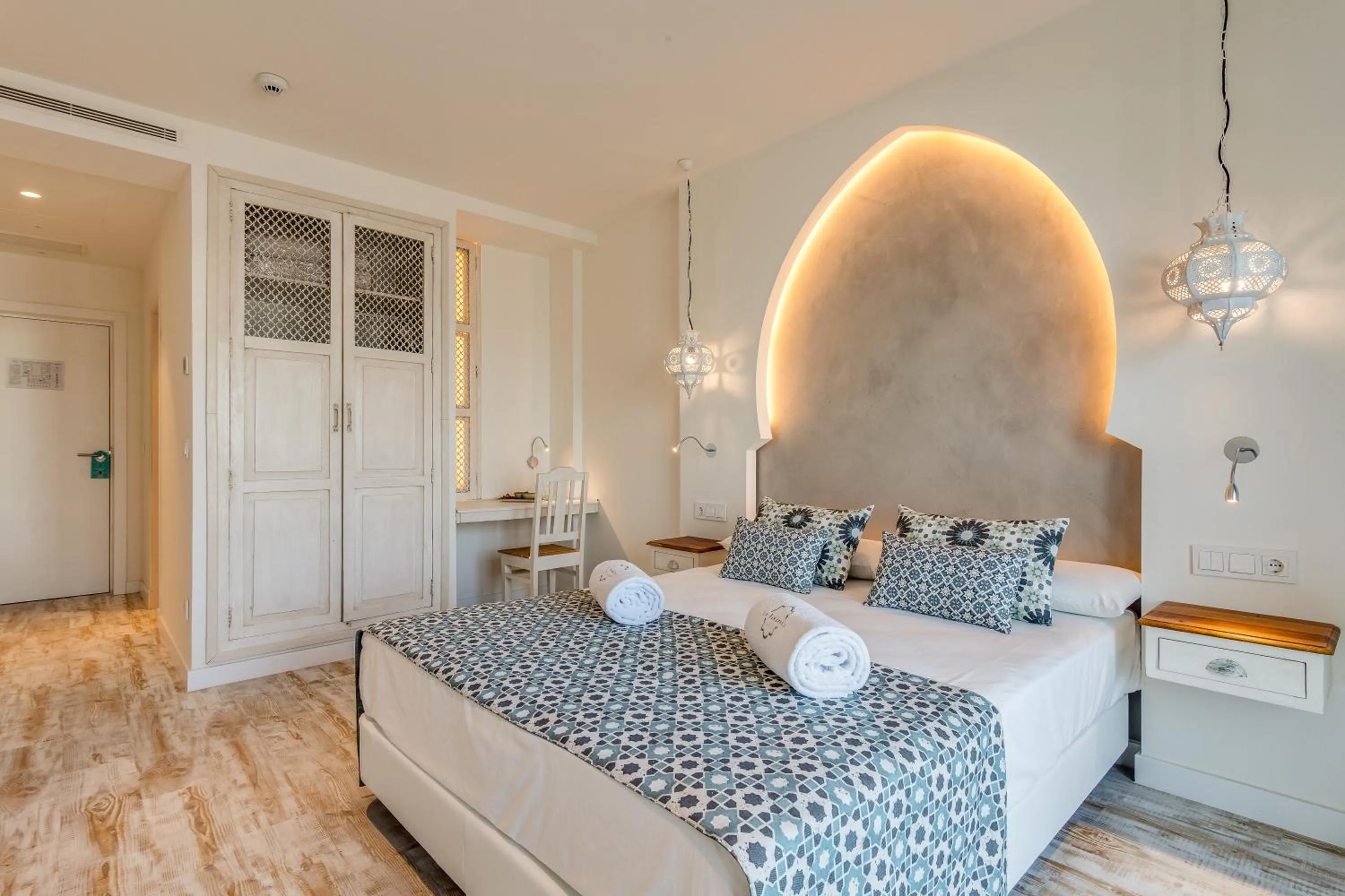 Photo of the whole room, Bed in La Residencia Puerto Hotel & Spa