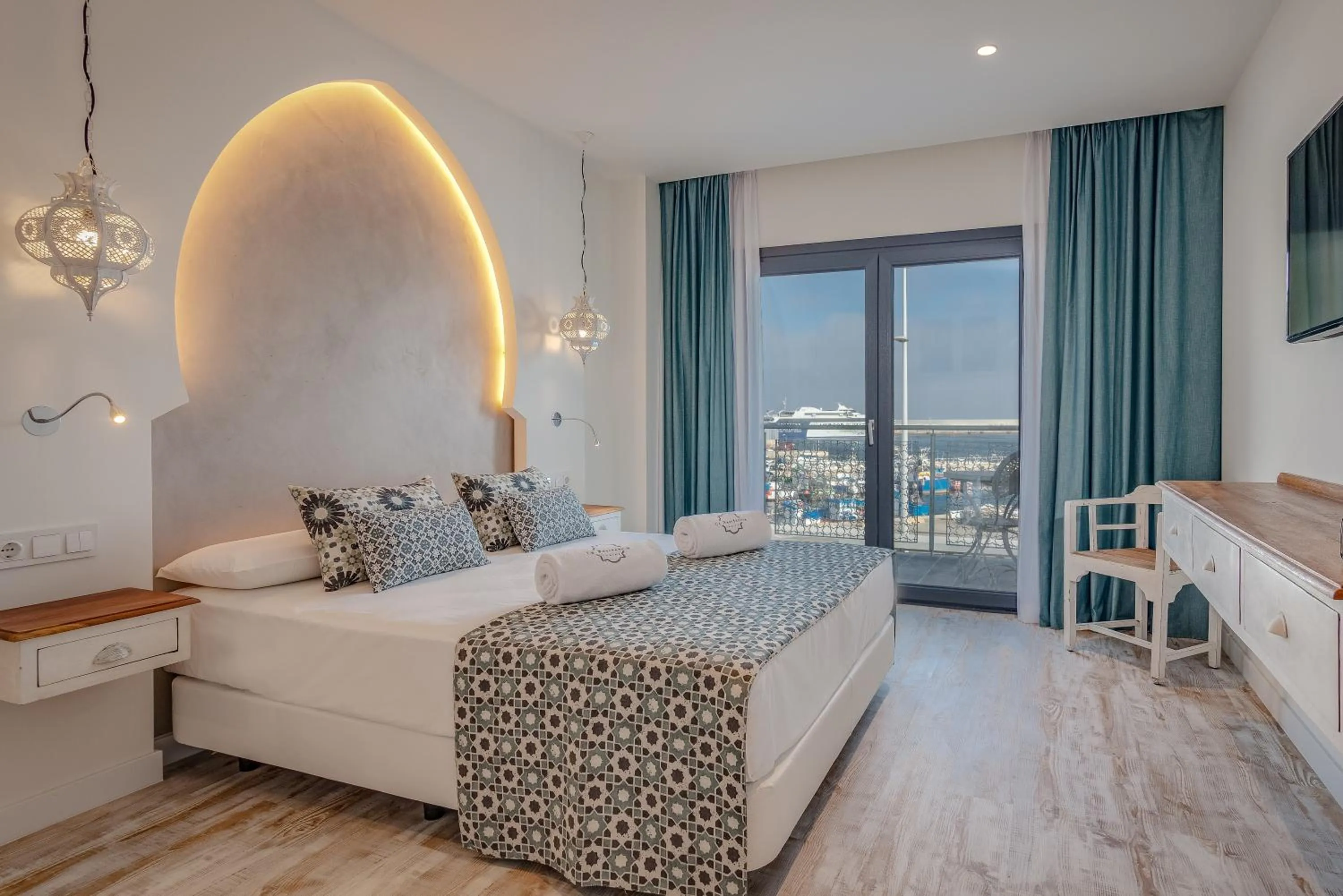 Photo of the whole room, Bed in La Residencia Puerto Hotel & Spa