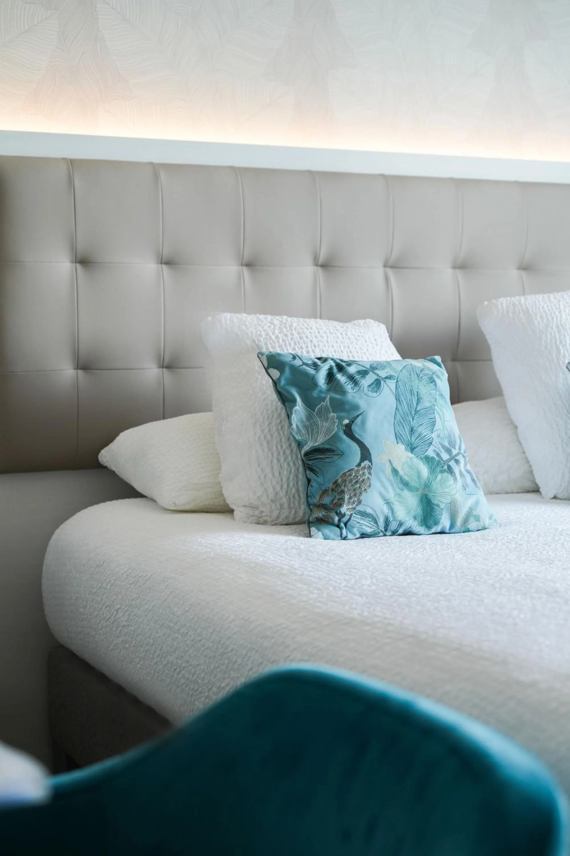 Bed in Logis Hôtel l'Amandier