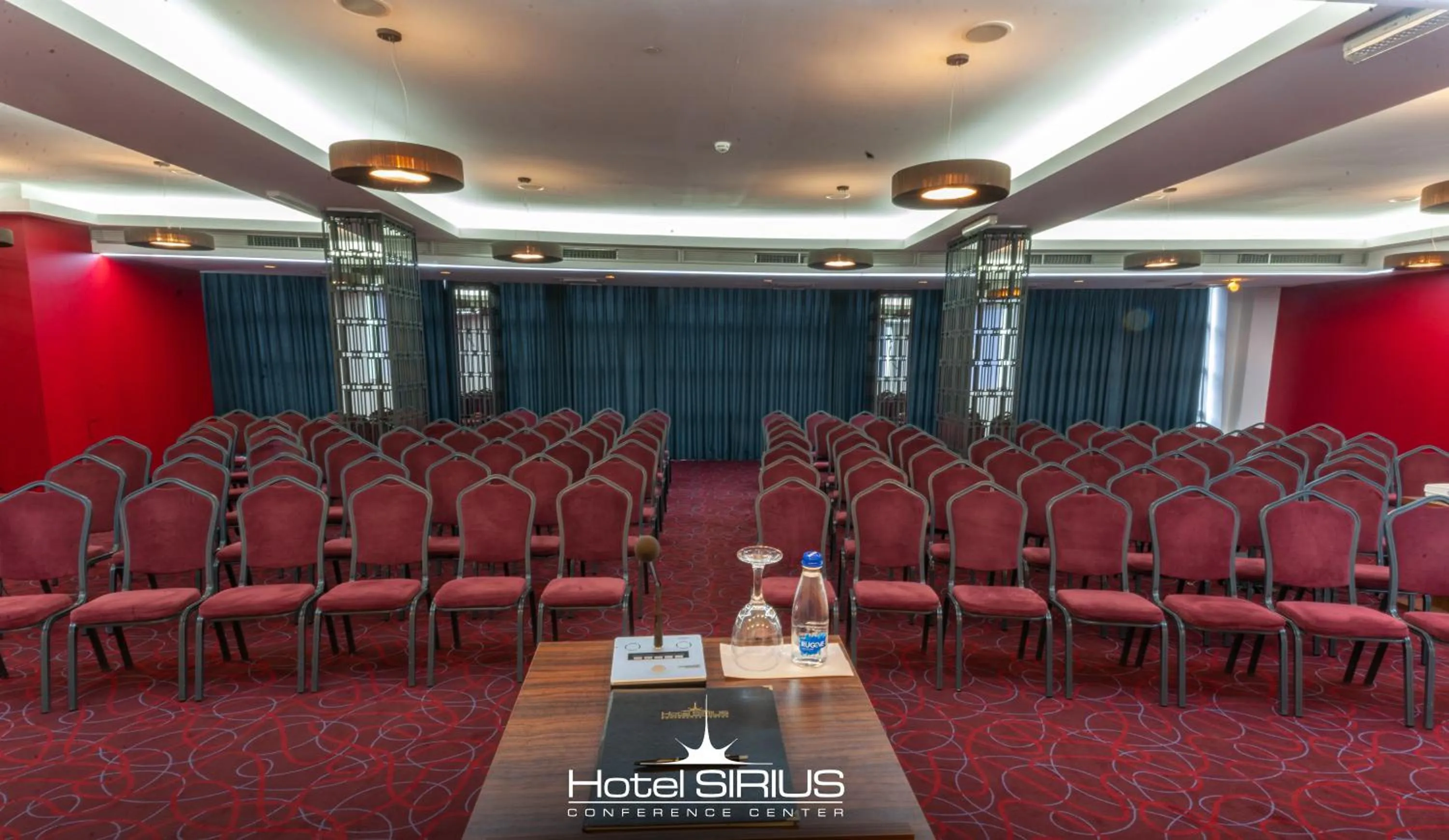 Meeting/conference room in Hotel Sirius