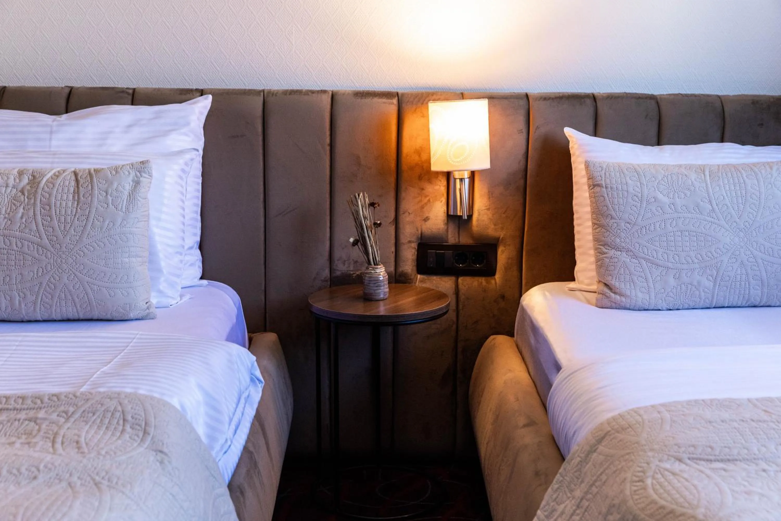 Decorative detail, Bed in Hotel Sirius