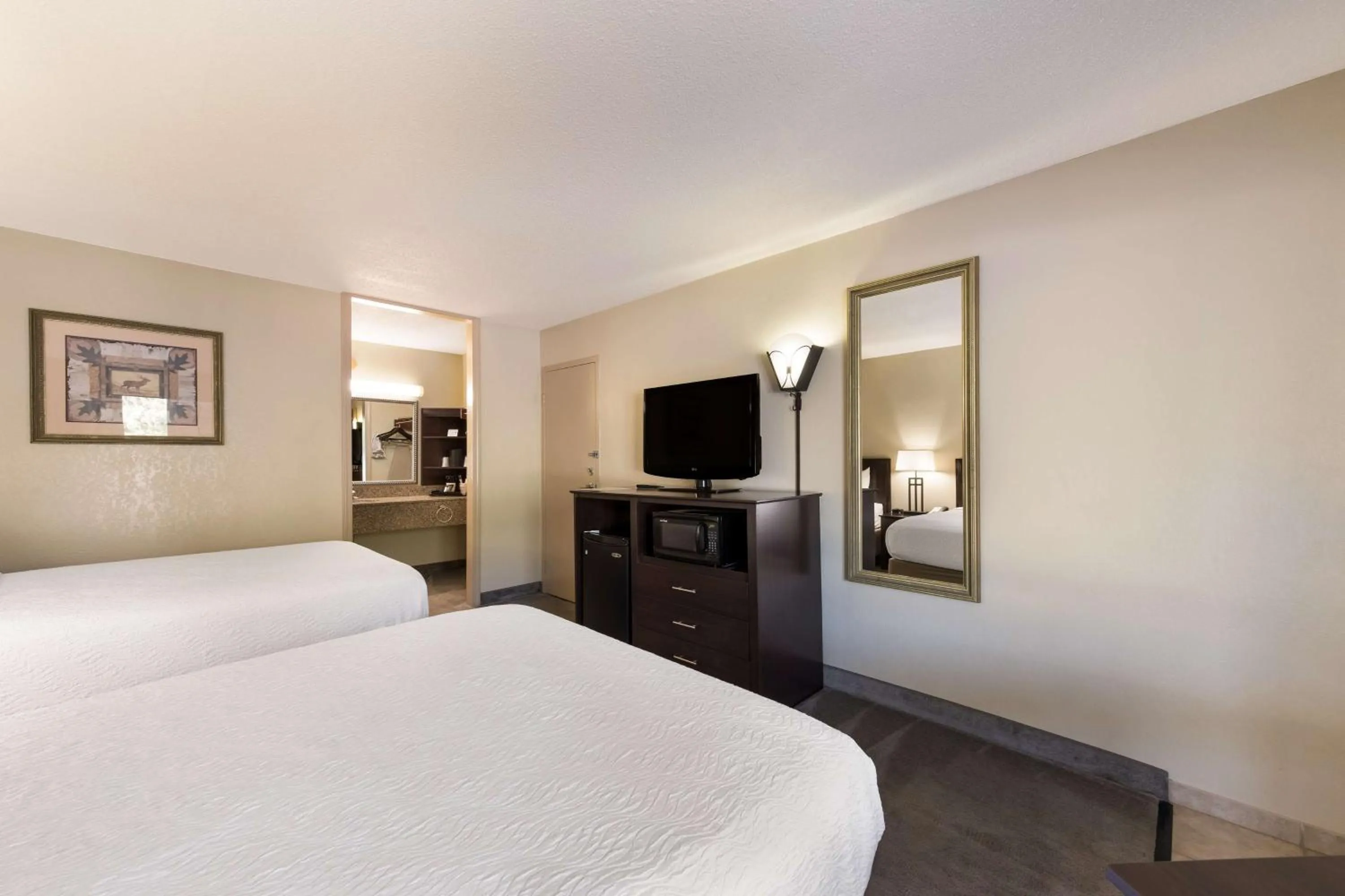 Bedroom, Bed in The Lodge at Banner Elk