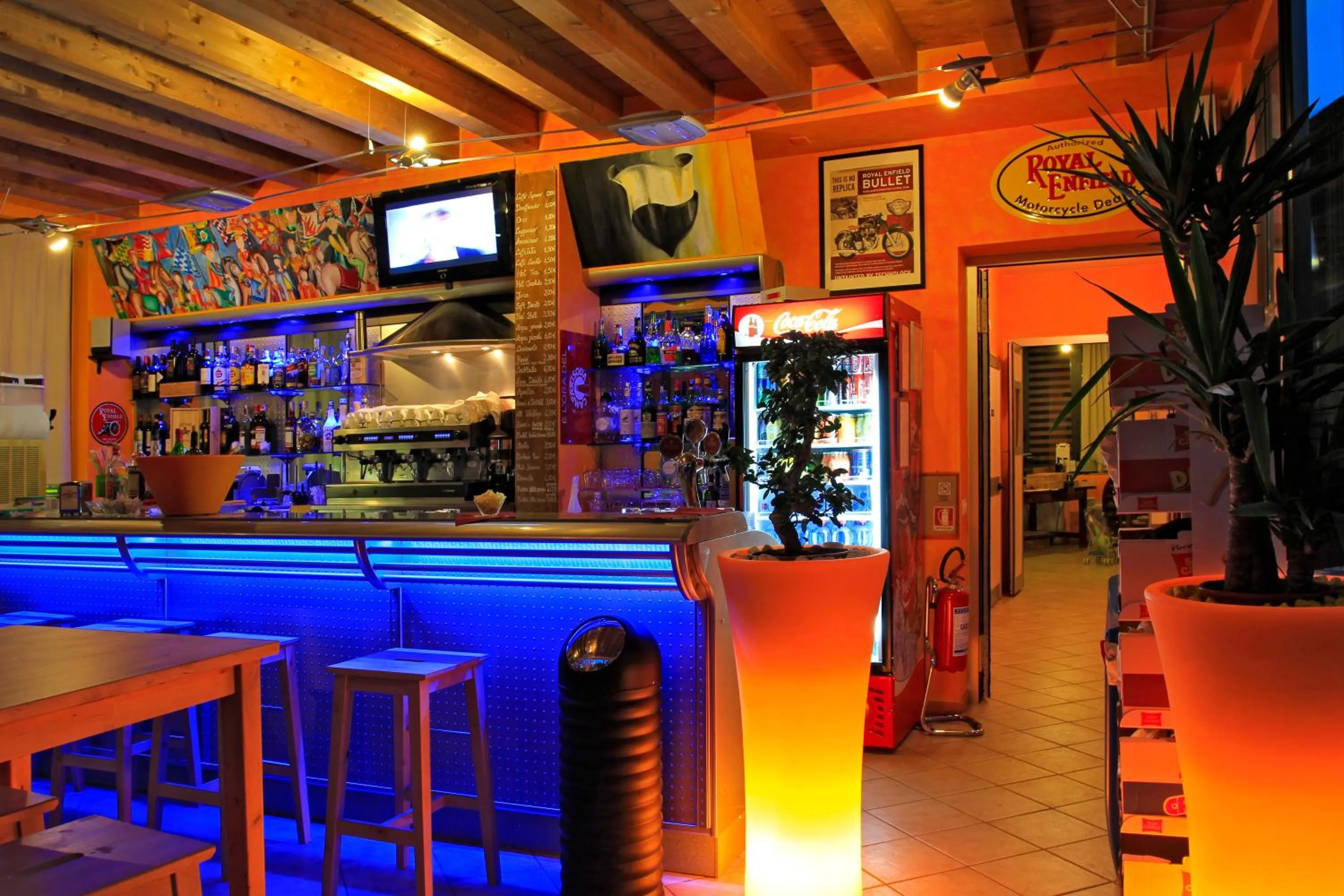 Lounge or bar in Camping Siena Colleverde