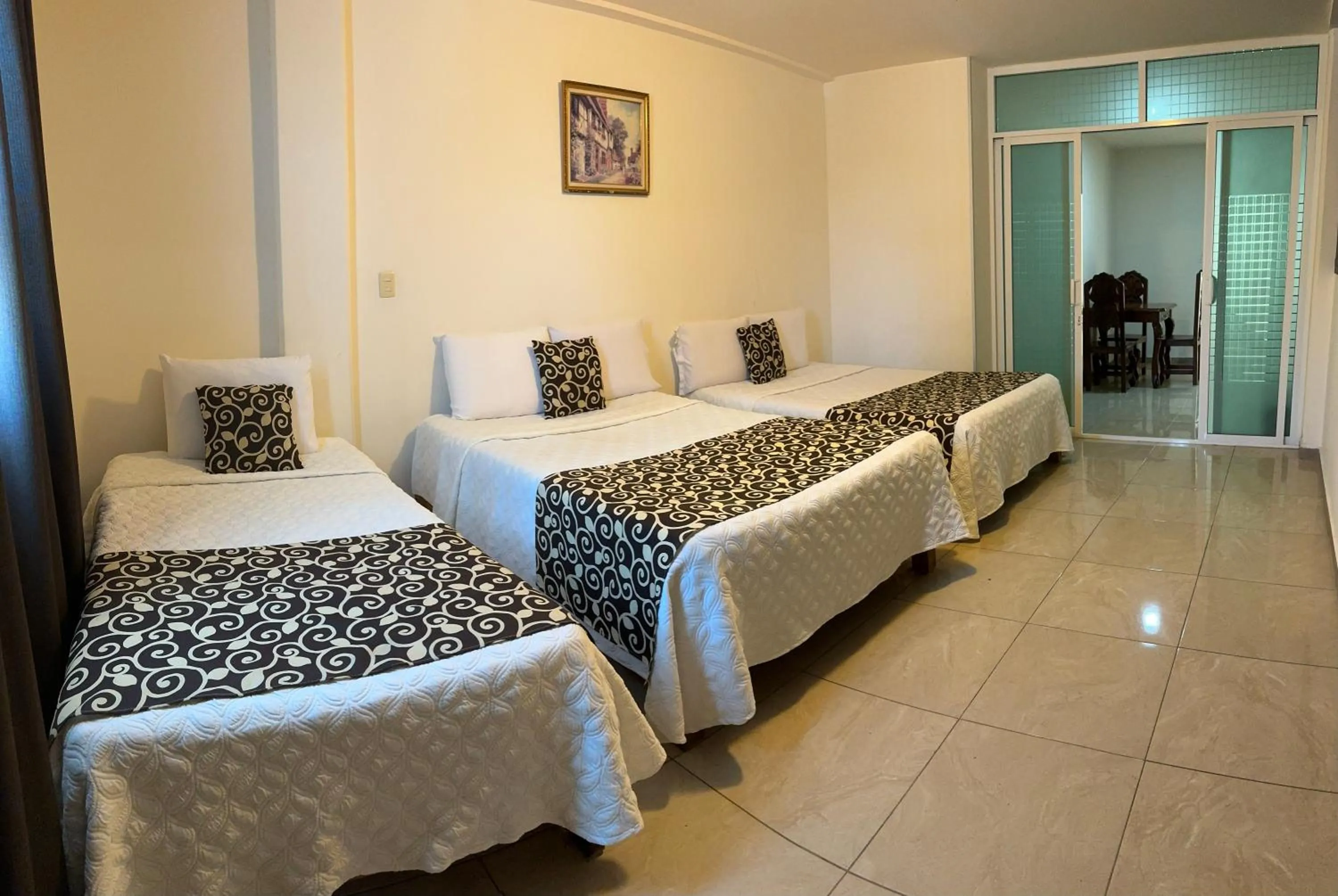 Bedroom, Bed in Hotel Royal Puebla