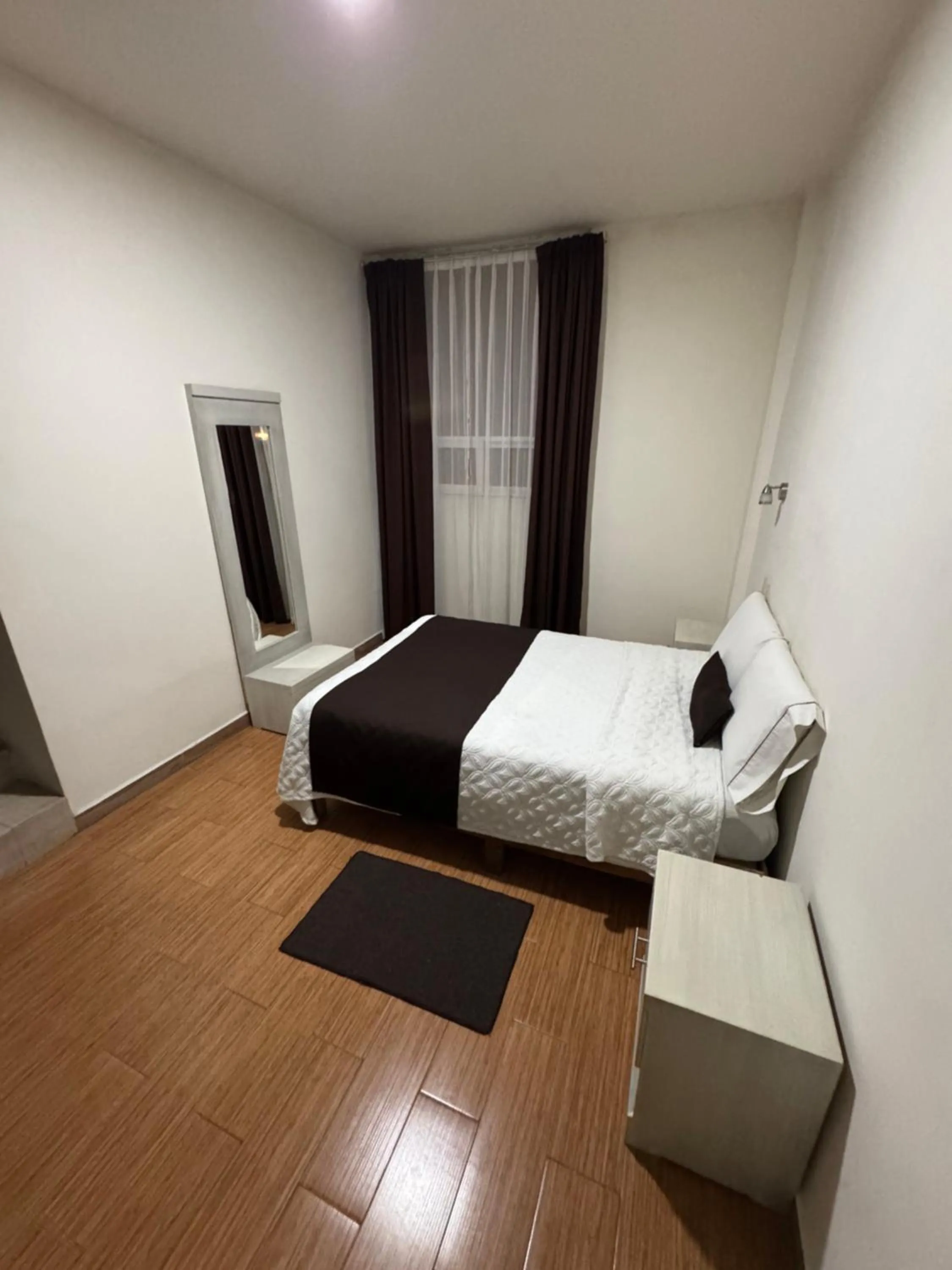 Bedroom, Bed in Hotel Royal Puebla